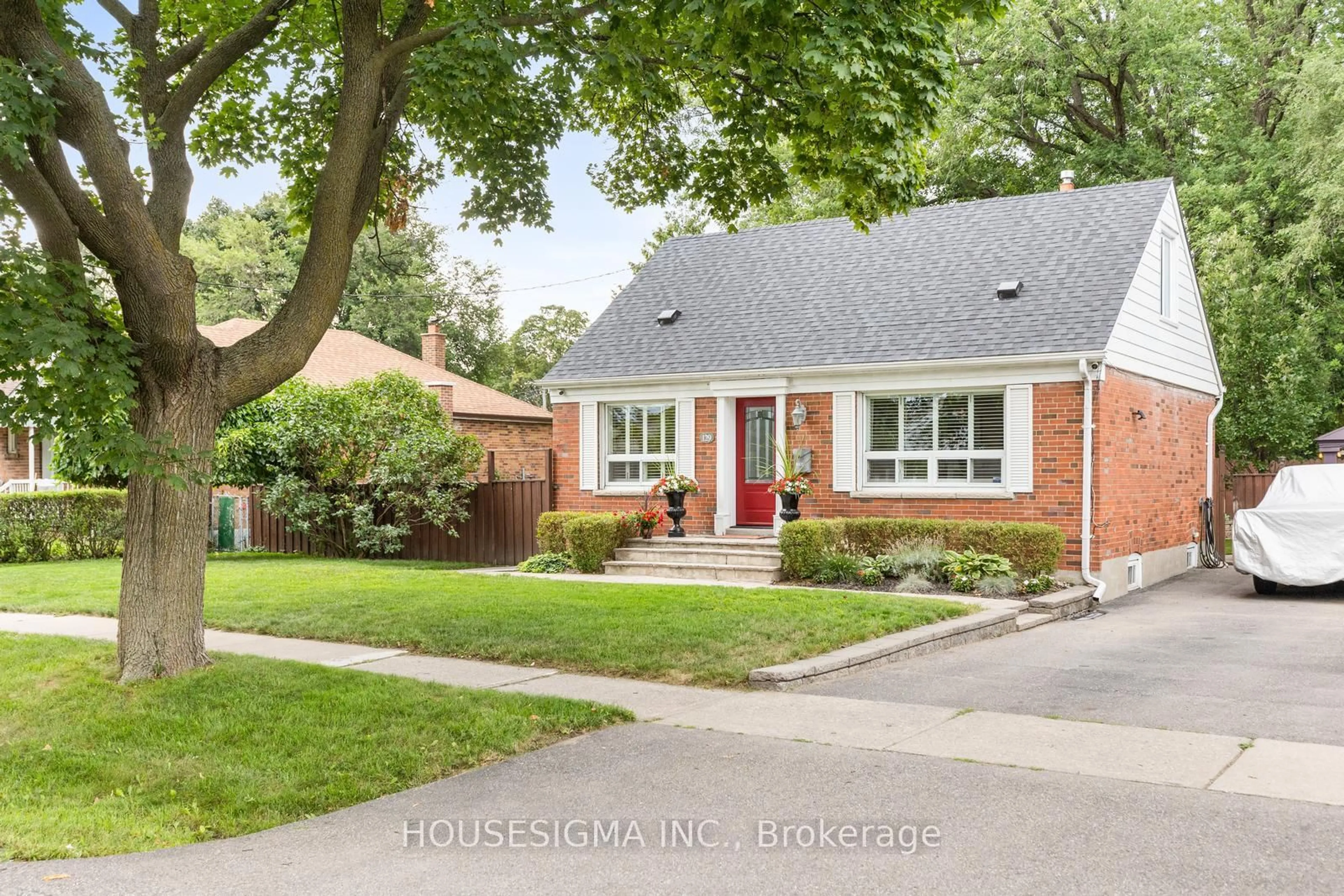 Home with brick exterior material, street for 129 Edgecroft Rd, Toronto Ontario M8Z 2C2