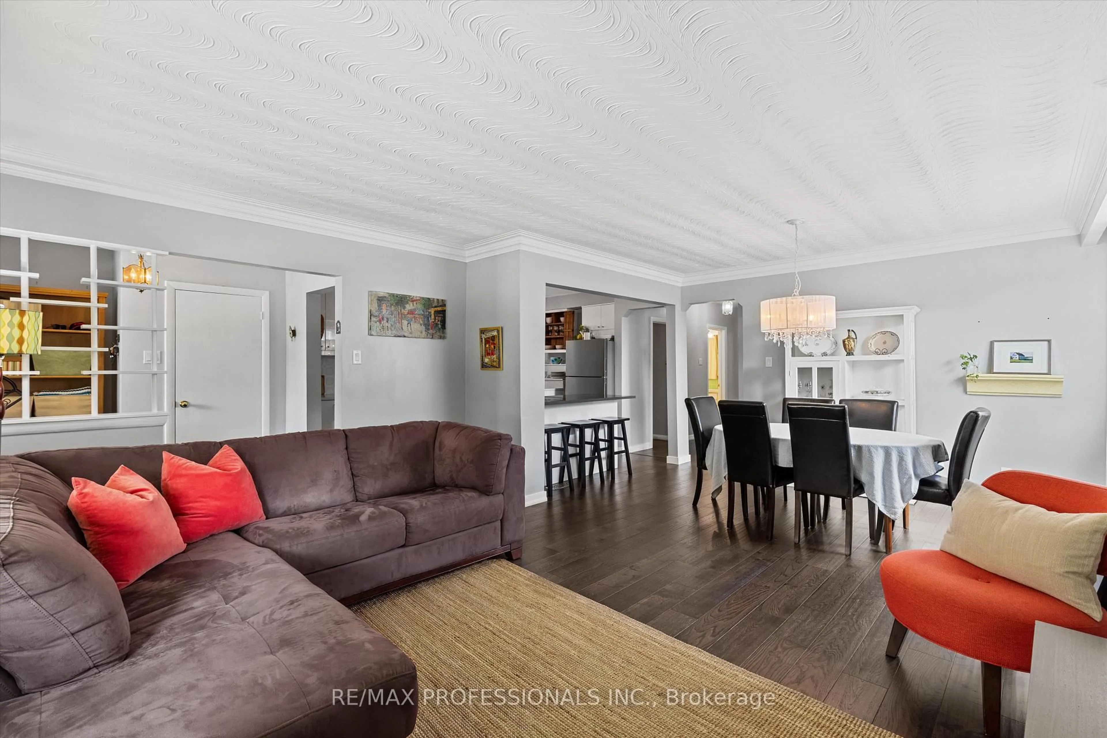 Living room with furniture, unknown for 17 Allonsius Dr, Toronto Ontario M9C 3N4