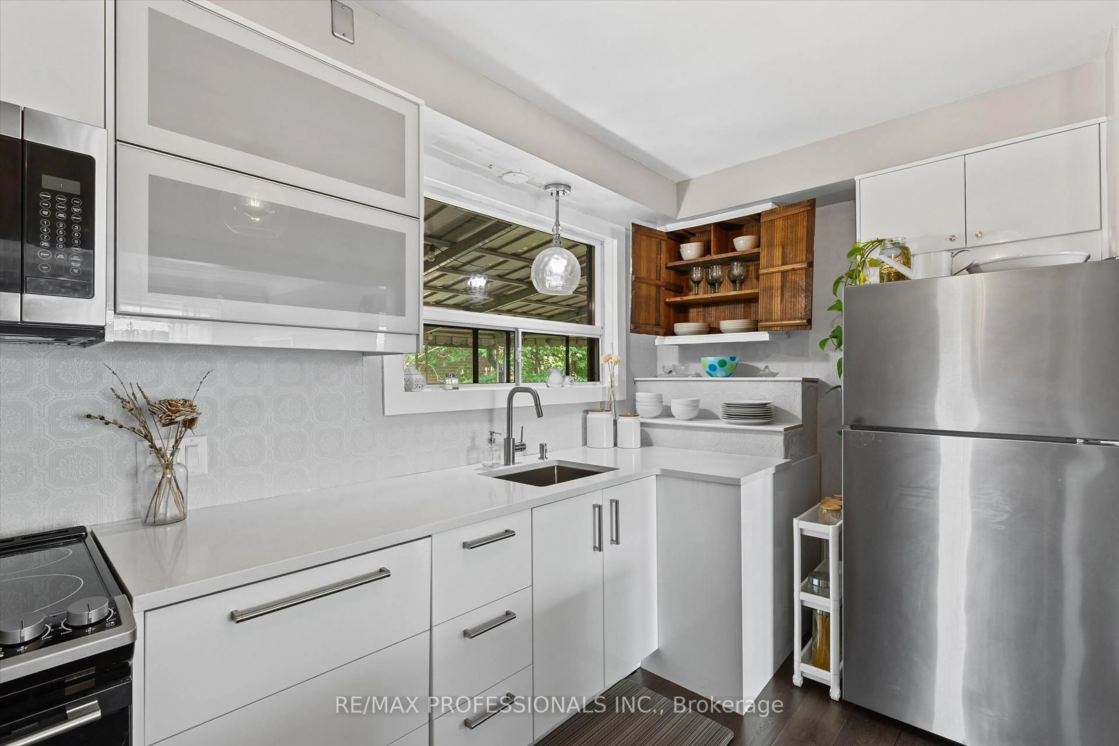 Unknown for 17 Allonsius Dr, Toronto Ontario M9C 3N4
