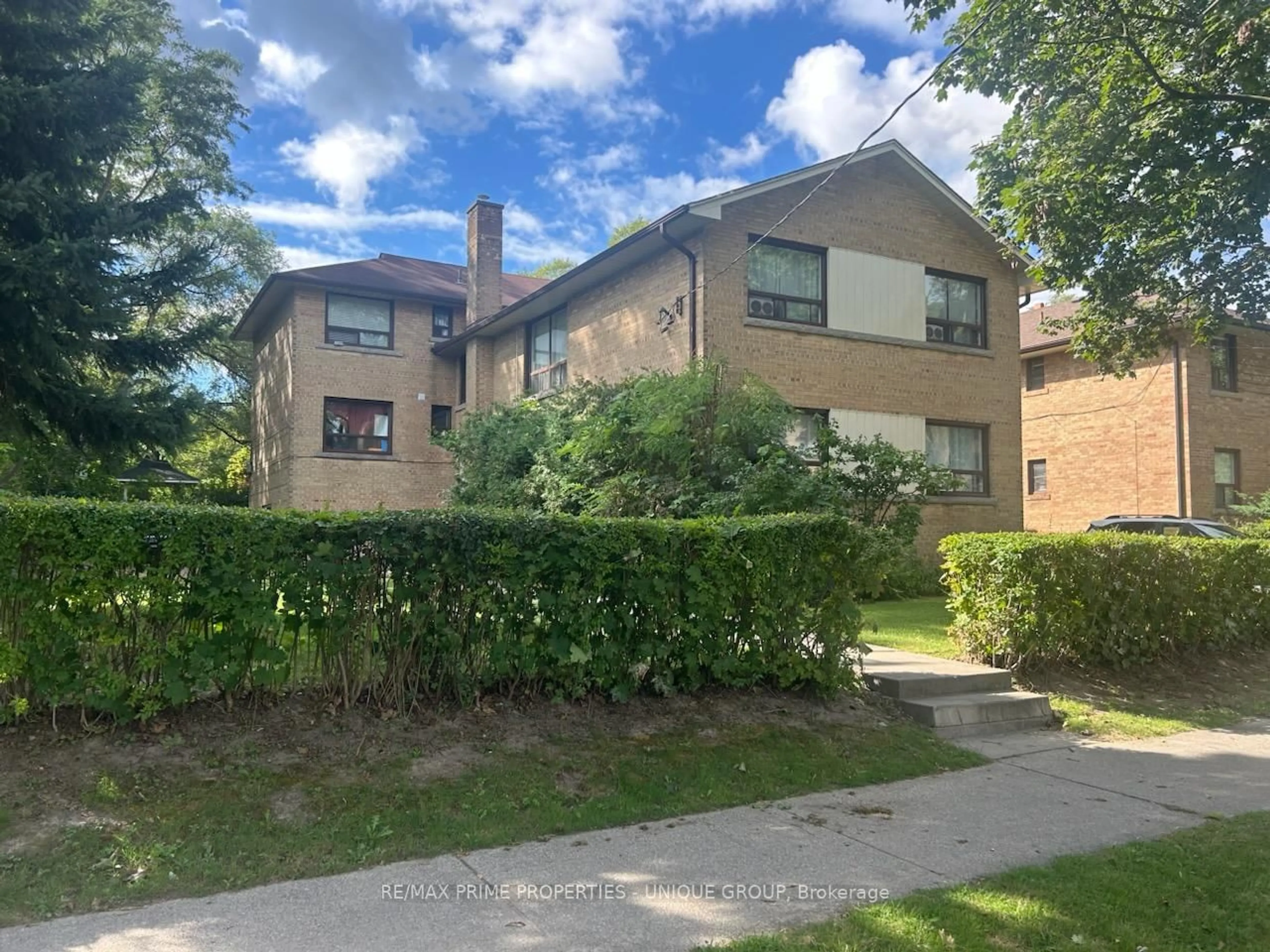 Unknown for 157 Berry Rd, Toronto Ontario M8Y 1W4
