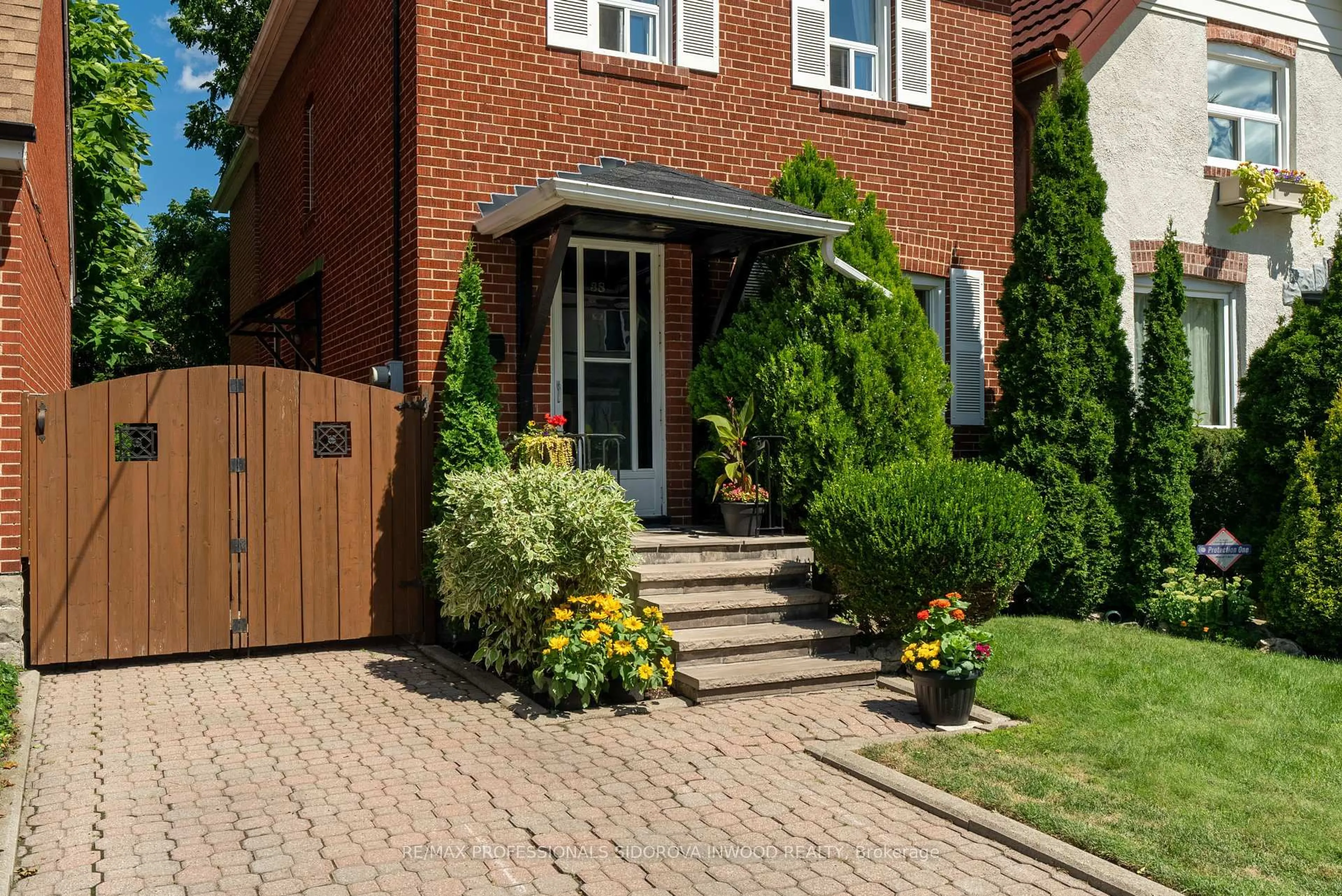 Home with brick exterior material, street for 38 Warren Cres, Toronto Ontario M6S 4S2