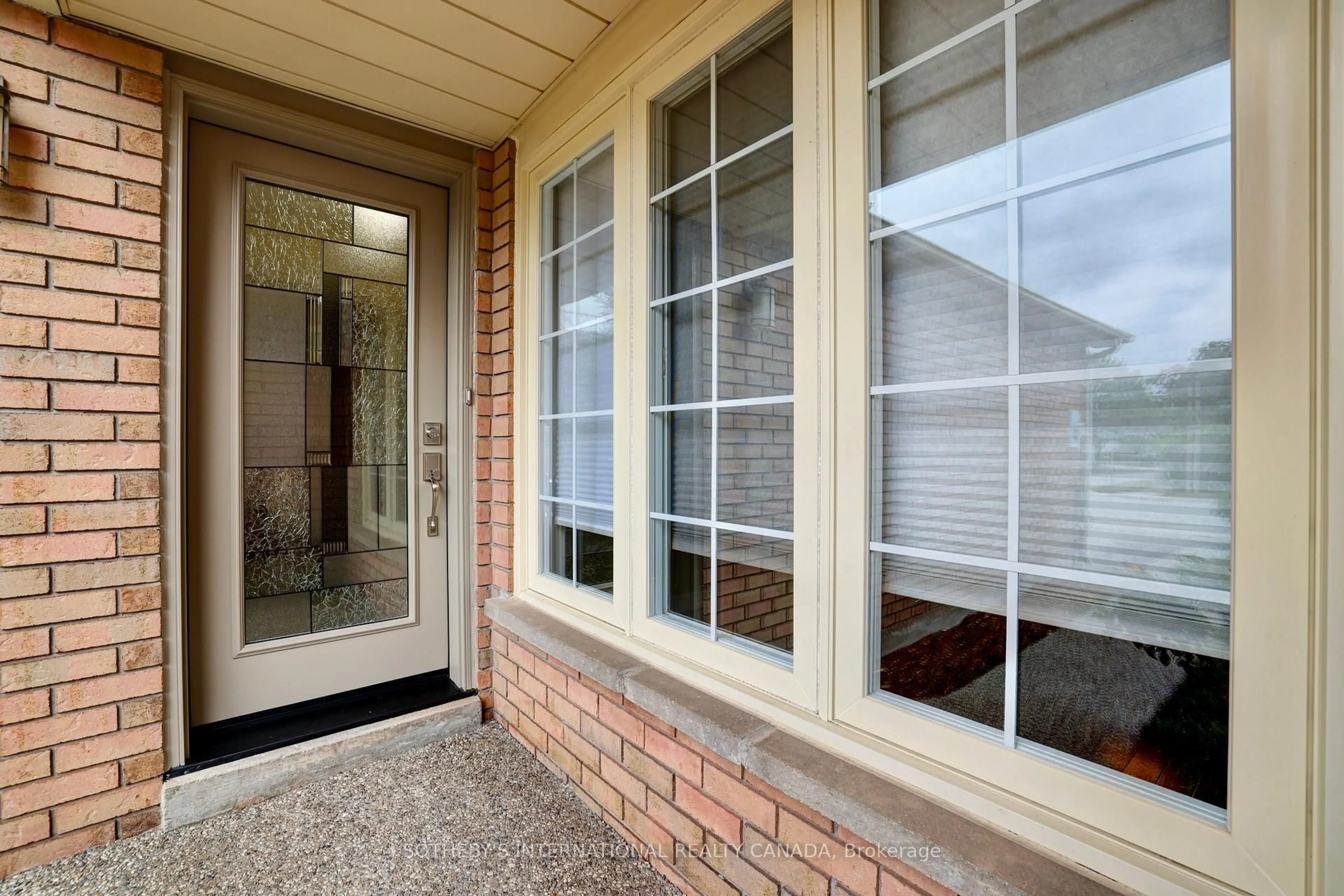 Unknown for 2243 Shipwright Rd, Oakville Ontario L6M 3B1