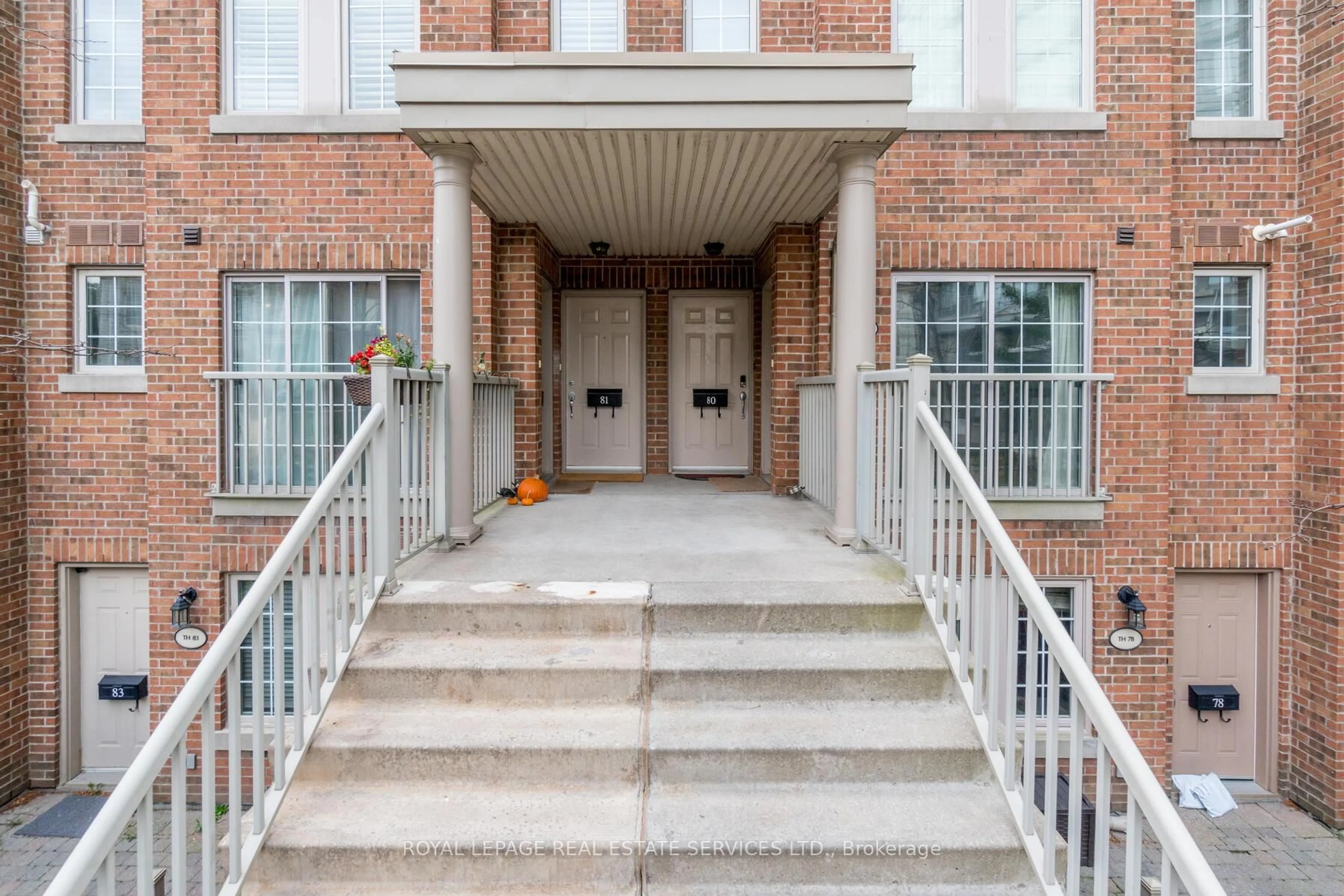 Unknown for 9 Windermere Ave #79, Toronto Ontario M6S 5A4
