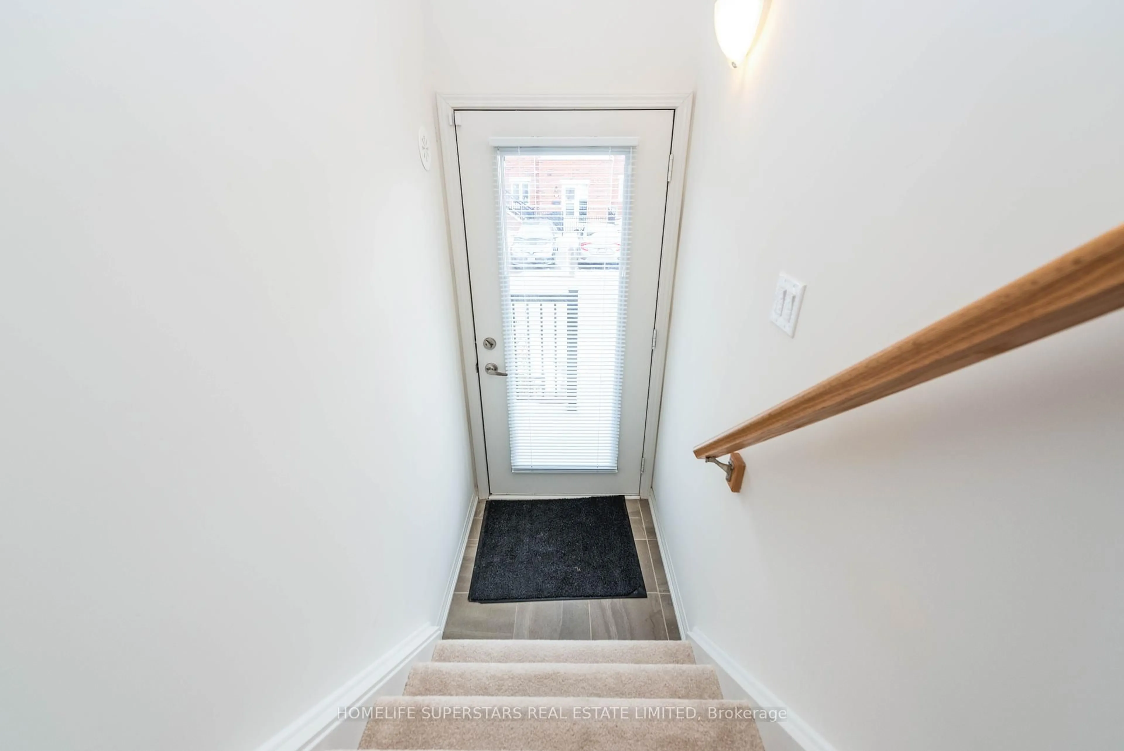 Unknown for 250 Sunny Meadow Blvd #210, Brampton Ontario L6R 3Y6