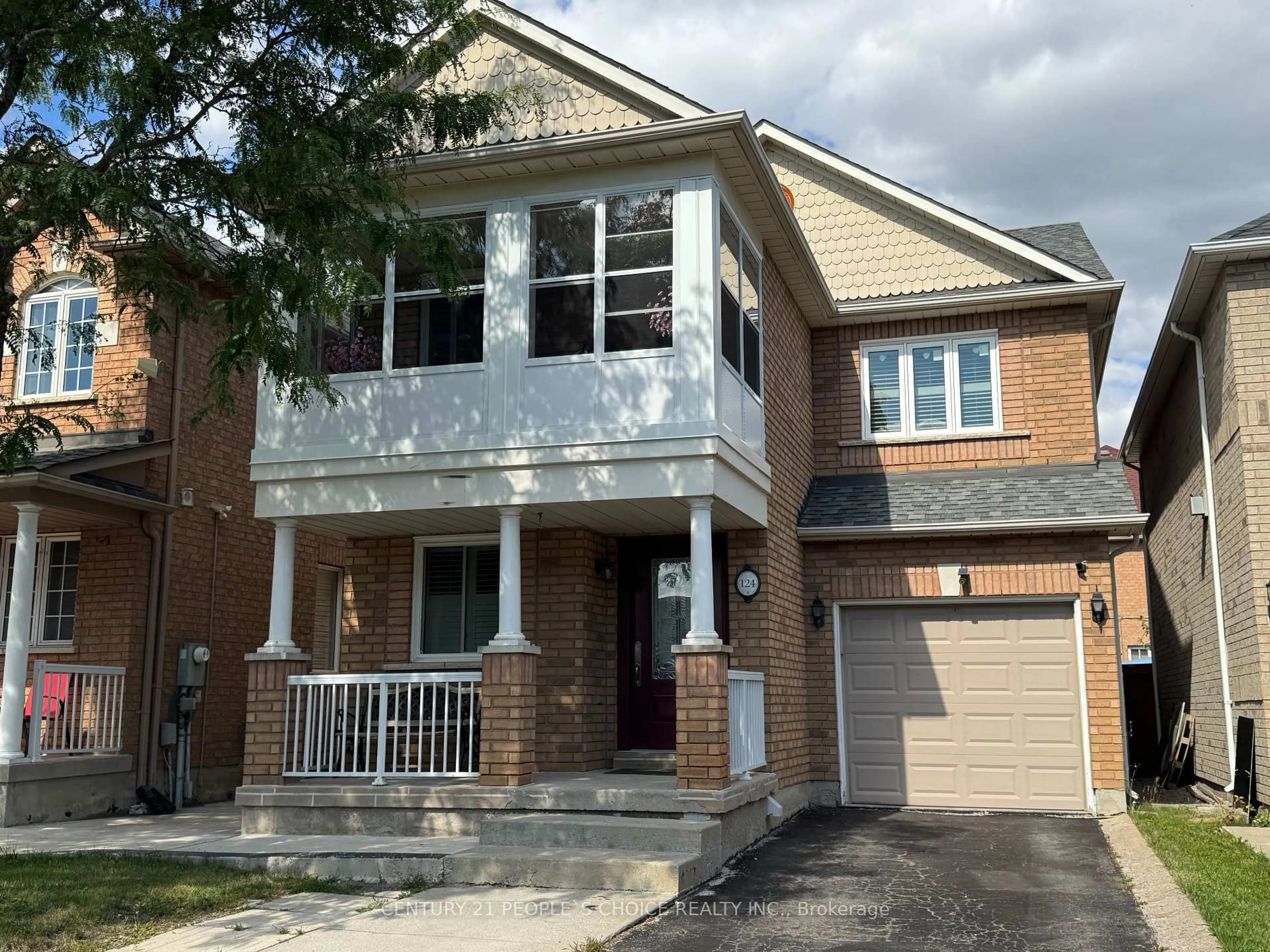 Home with brick exterior material, street for 124 Heartleaf Cres, Brampton Ontario L7A 2C1