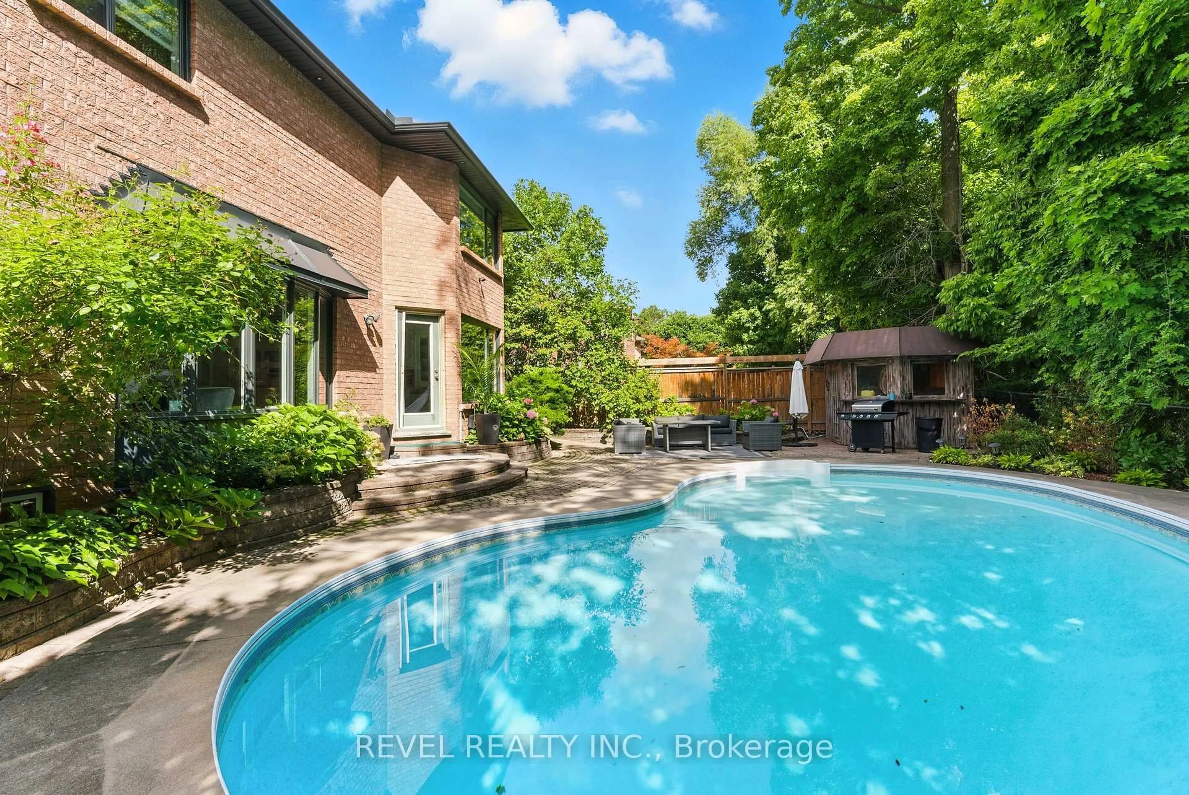 Pool for 1251 WHITE Lane, Oakville Ontario L6M 2T7
