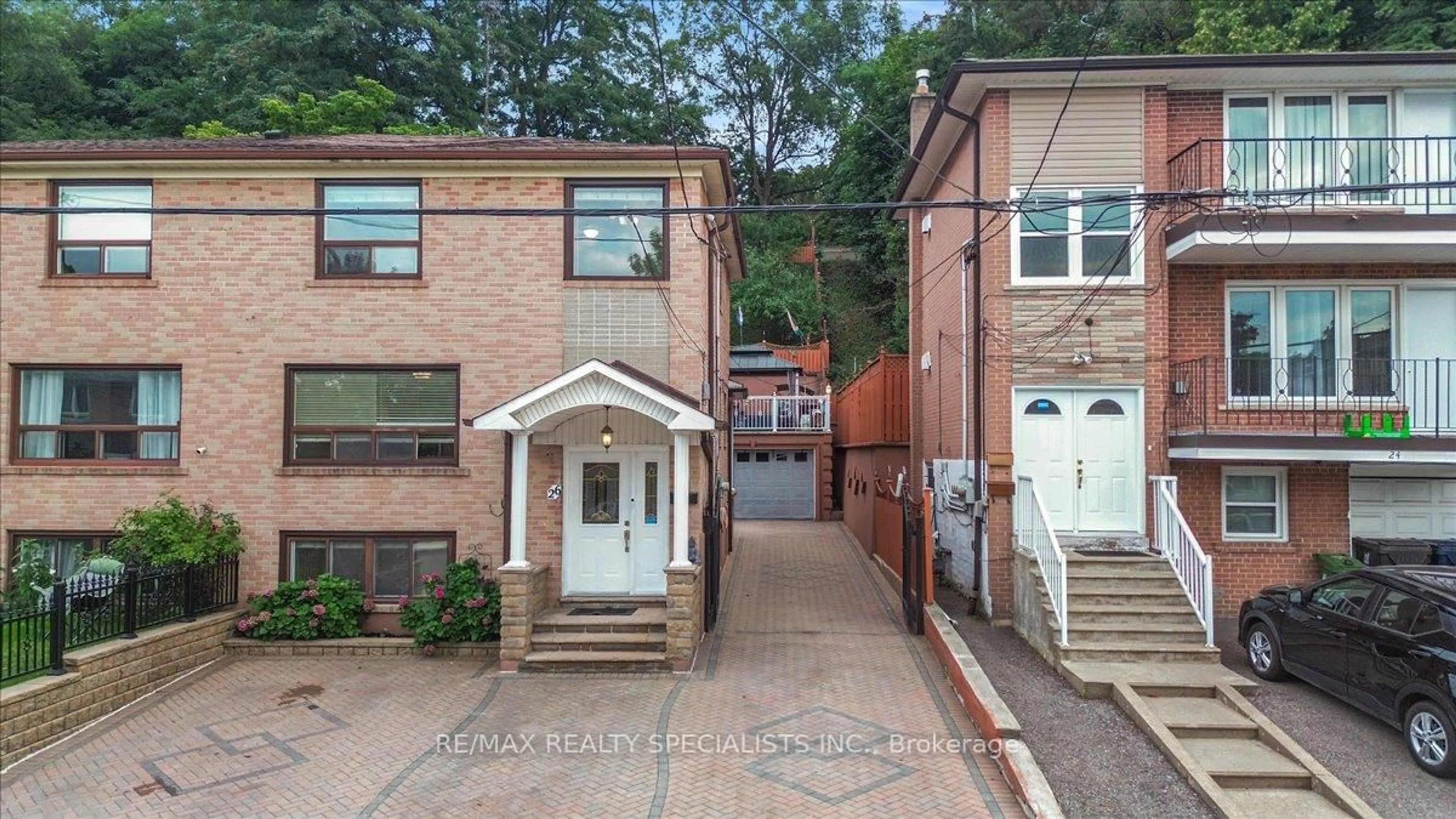 Unknown for 26 Edinborough Crt, Toronto Ontario M6N 2E8