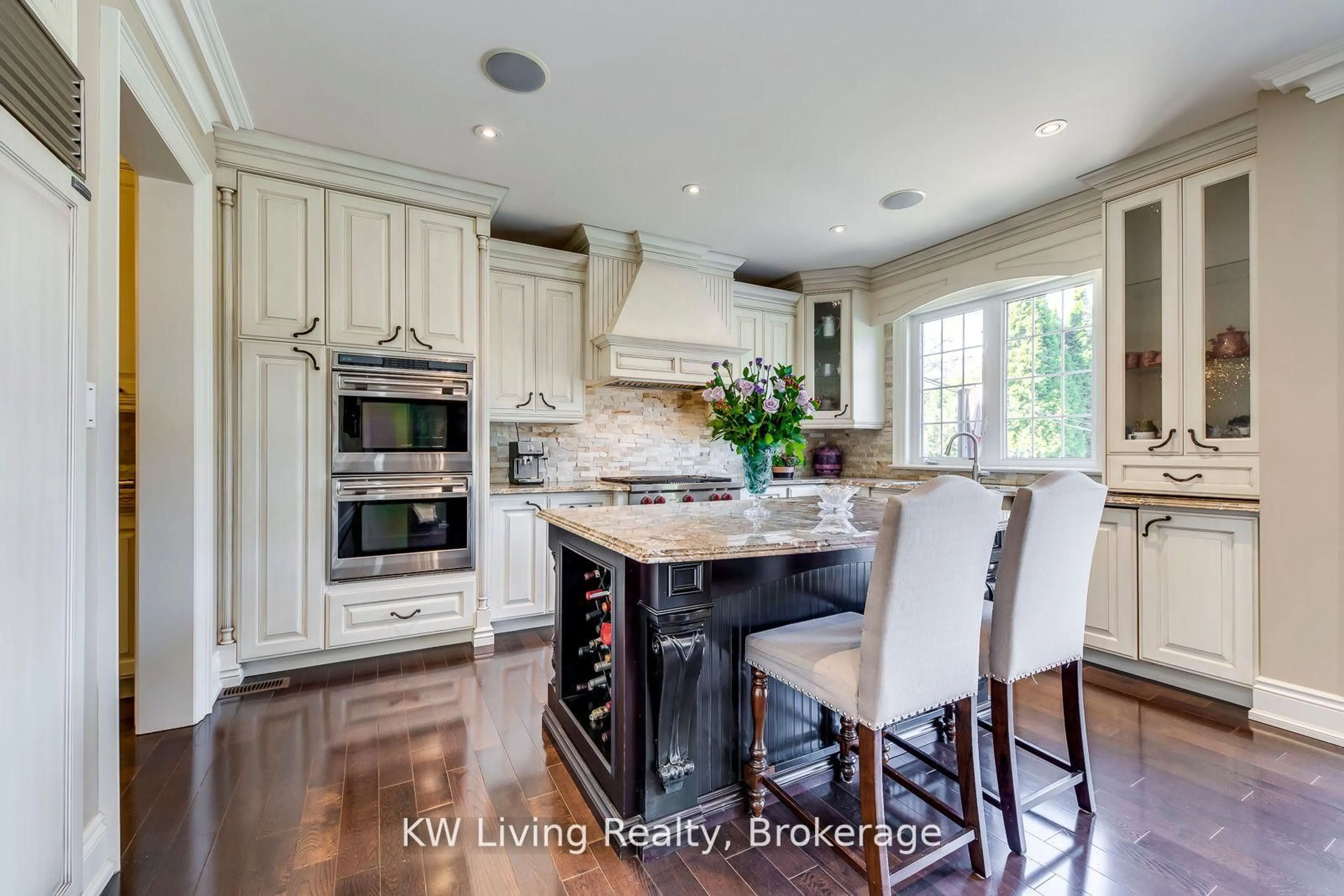 Open concept kitchen, unknown for 70 Hartfield Rd, Toronto Ontario M9A 3E2