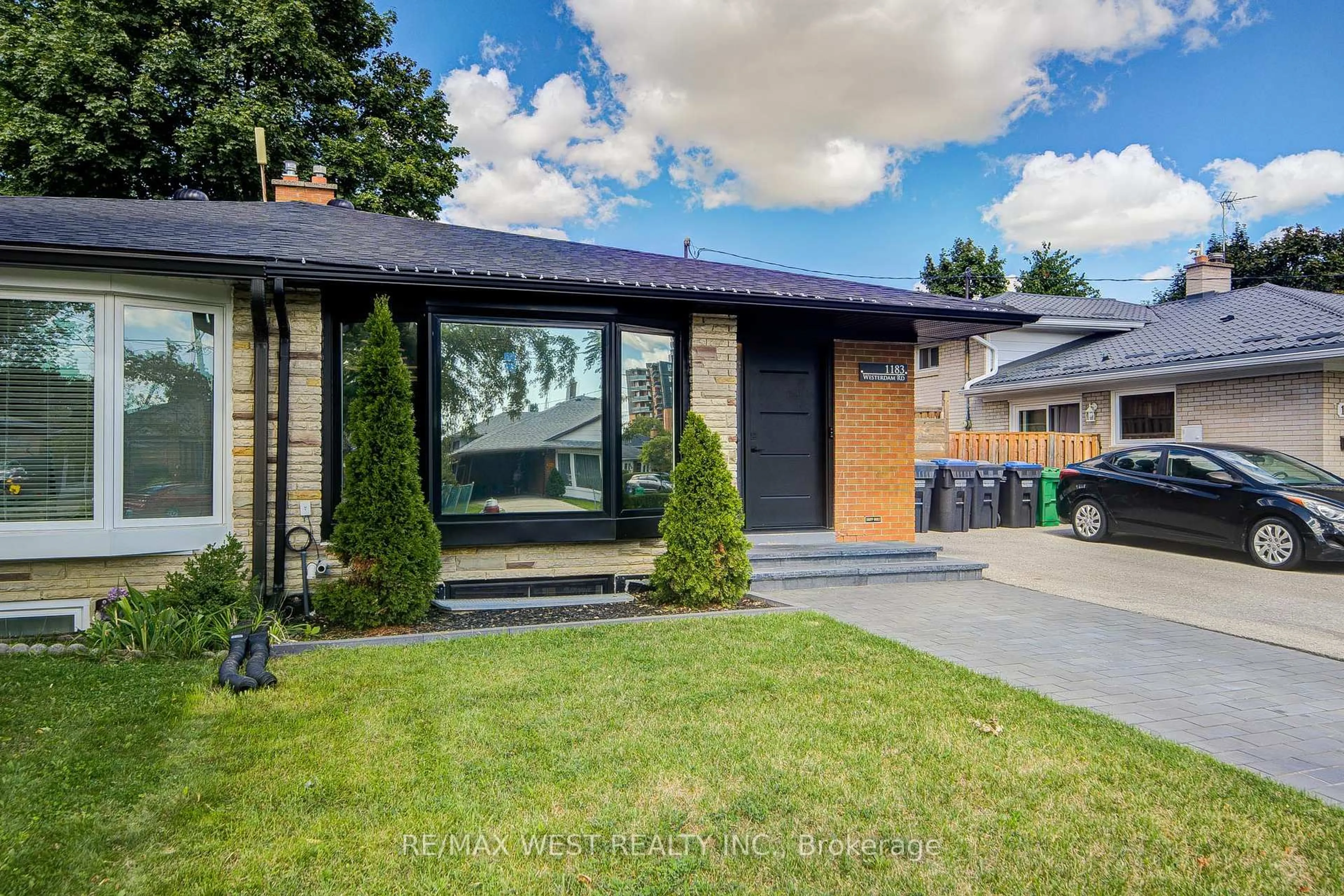 Home with brick exterior material, street for 1183 Westerdam Rd, Mississauga Ontario L4Y 2H3