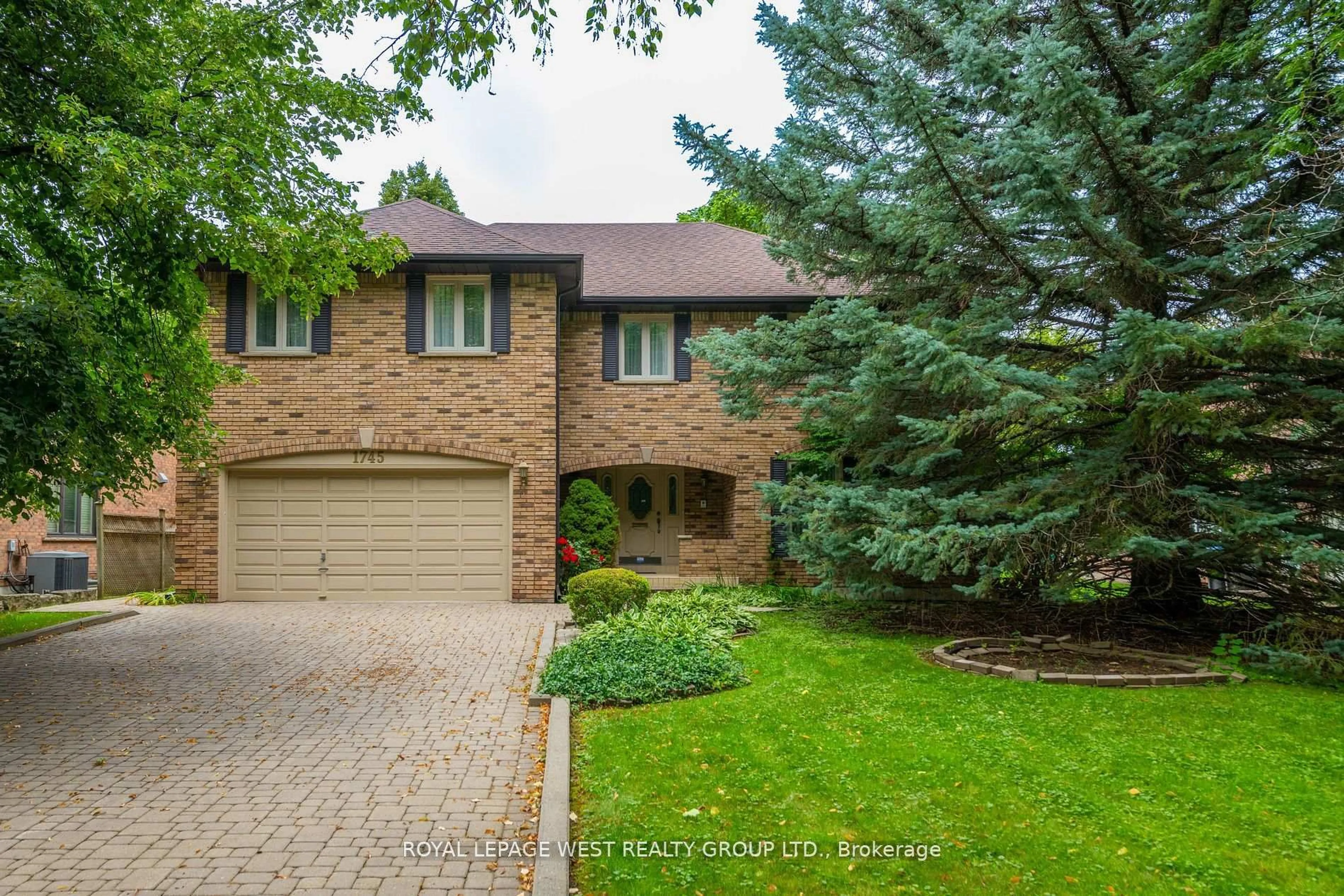 Home with brick exterior material, street for 1745 Bridewell Crt, Mississauga Ontario L5L 3R7