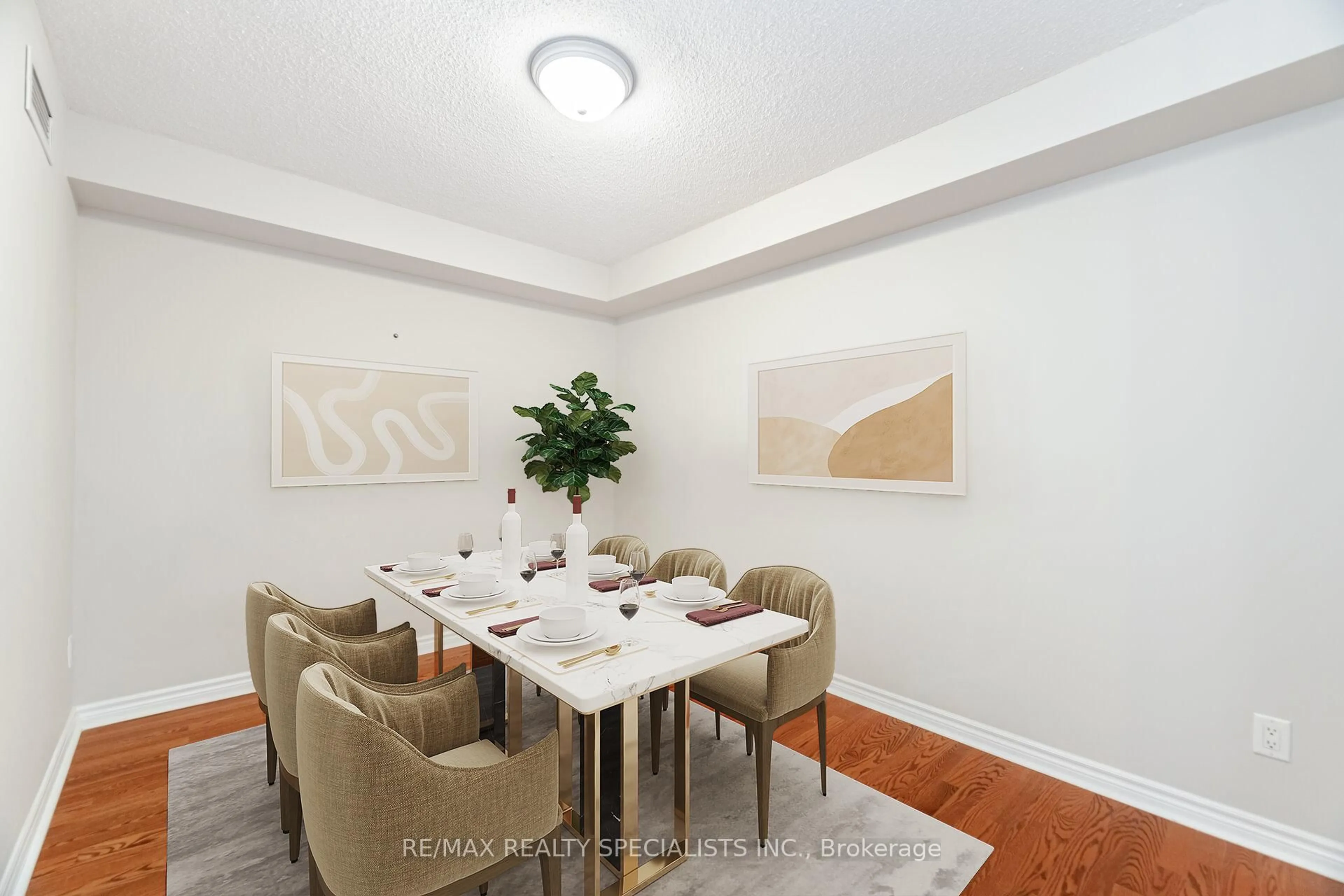 Dining room, unknown for 350 Princess Royal Dr #604, Mississauga Ontario L5B 4N1