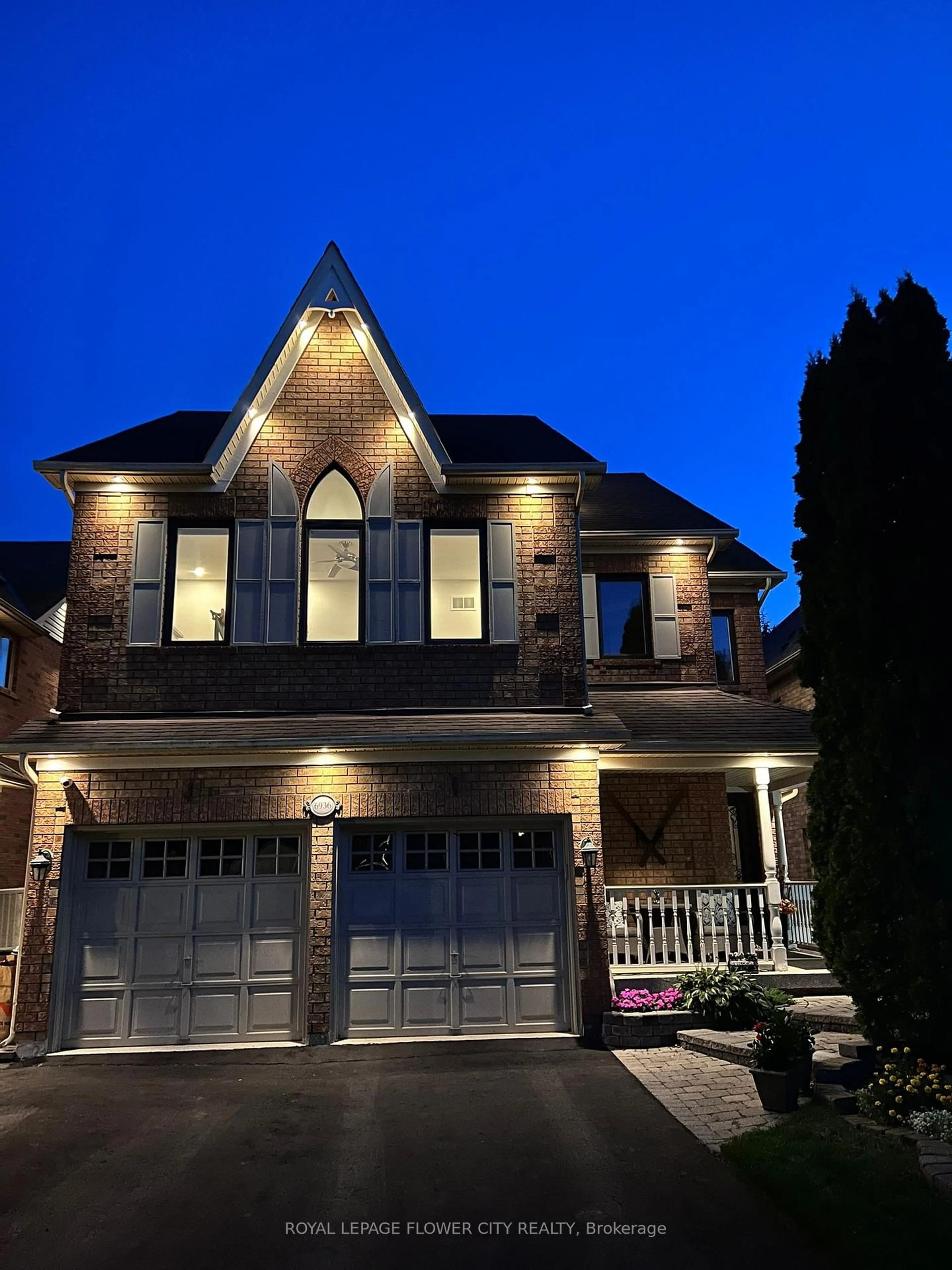Home with brick exterior material, street for 6936 Historic Tr, Mississauga Ontario L5W 1C2