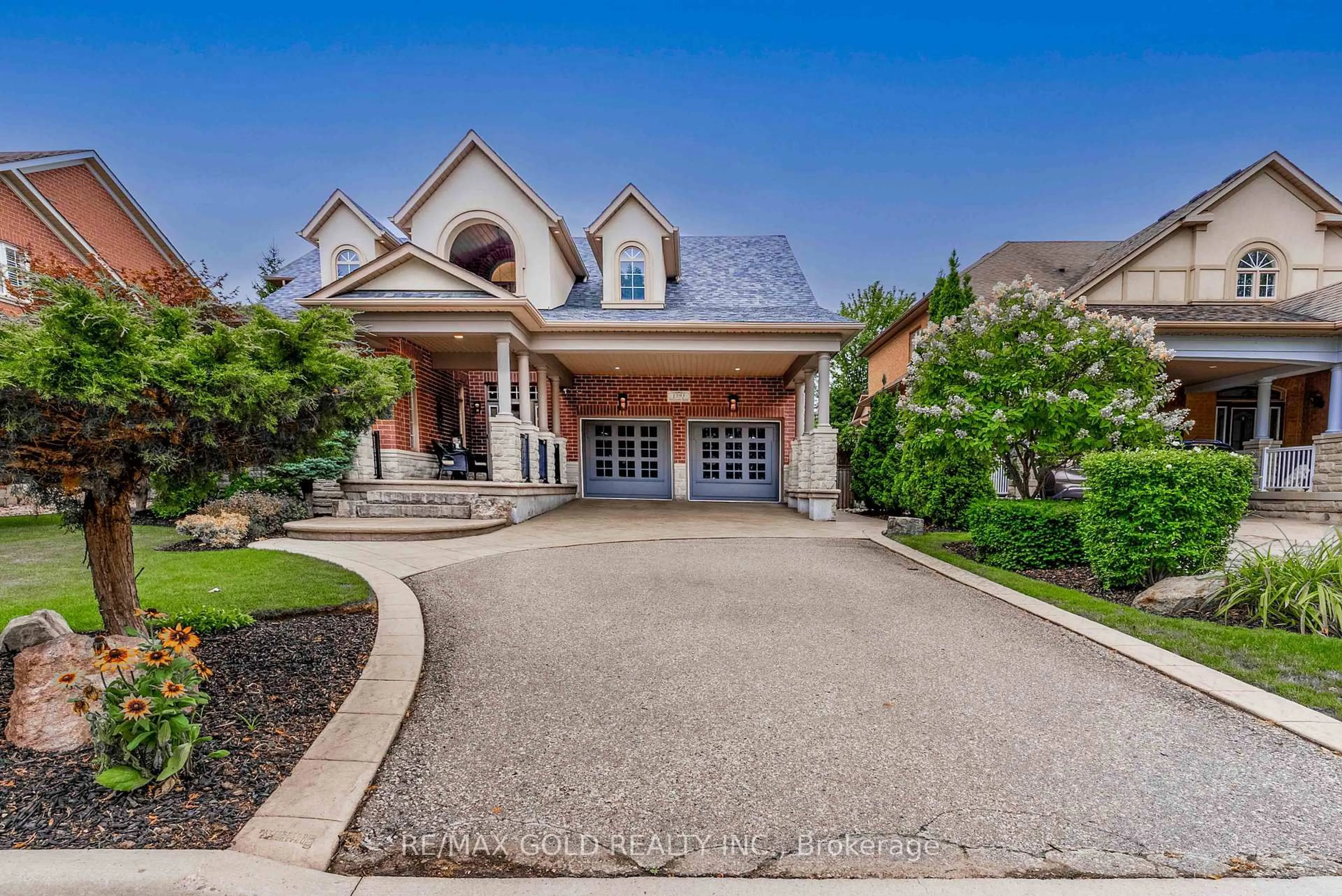 Unknown for 1593 Hallstone Rd, Brampton Ontario L6Y 5K8