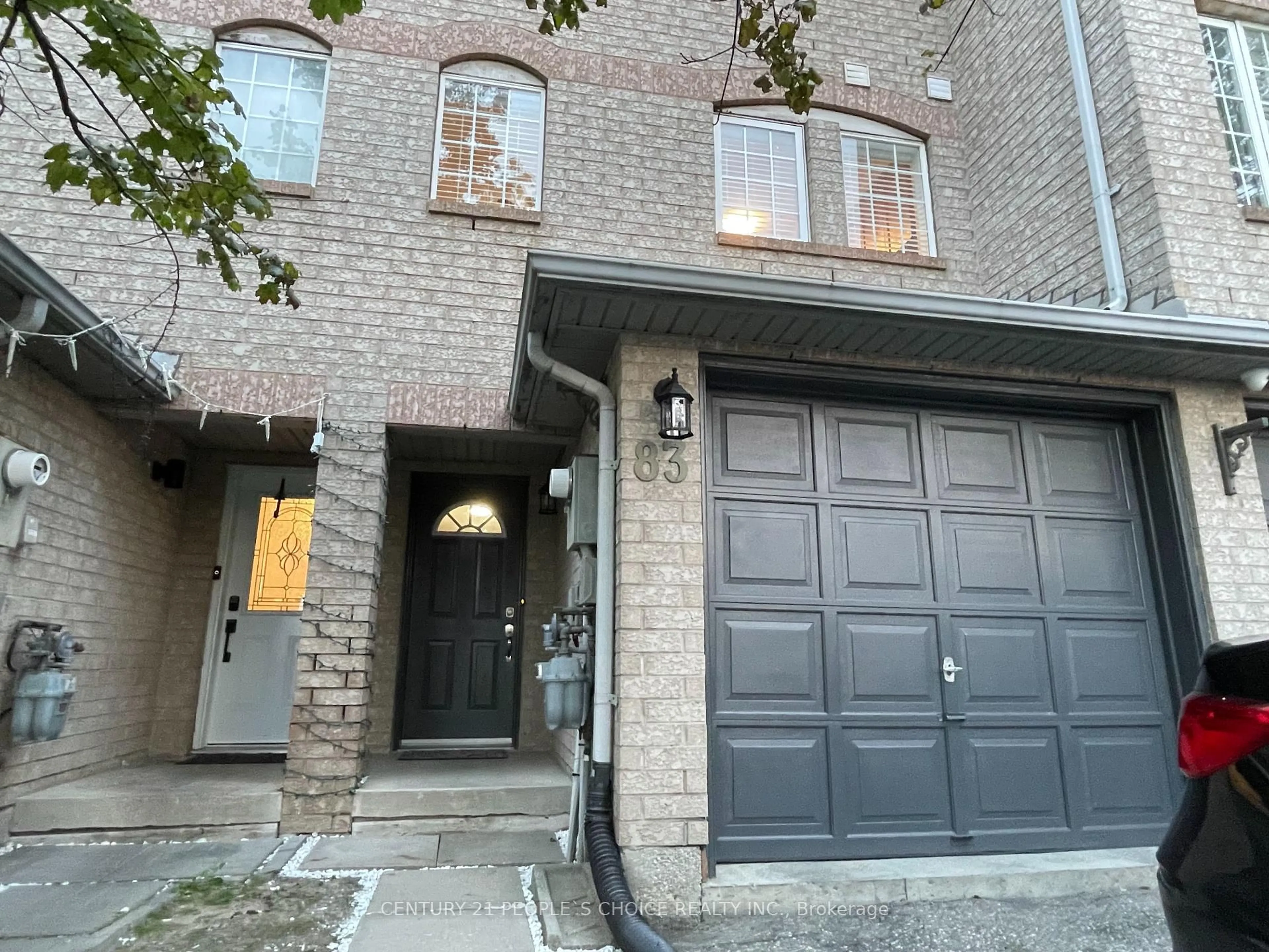 Unknown for 83 Spadina Rd, Brampton Ontario L6X 4X6
