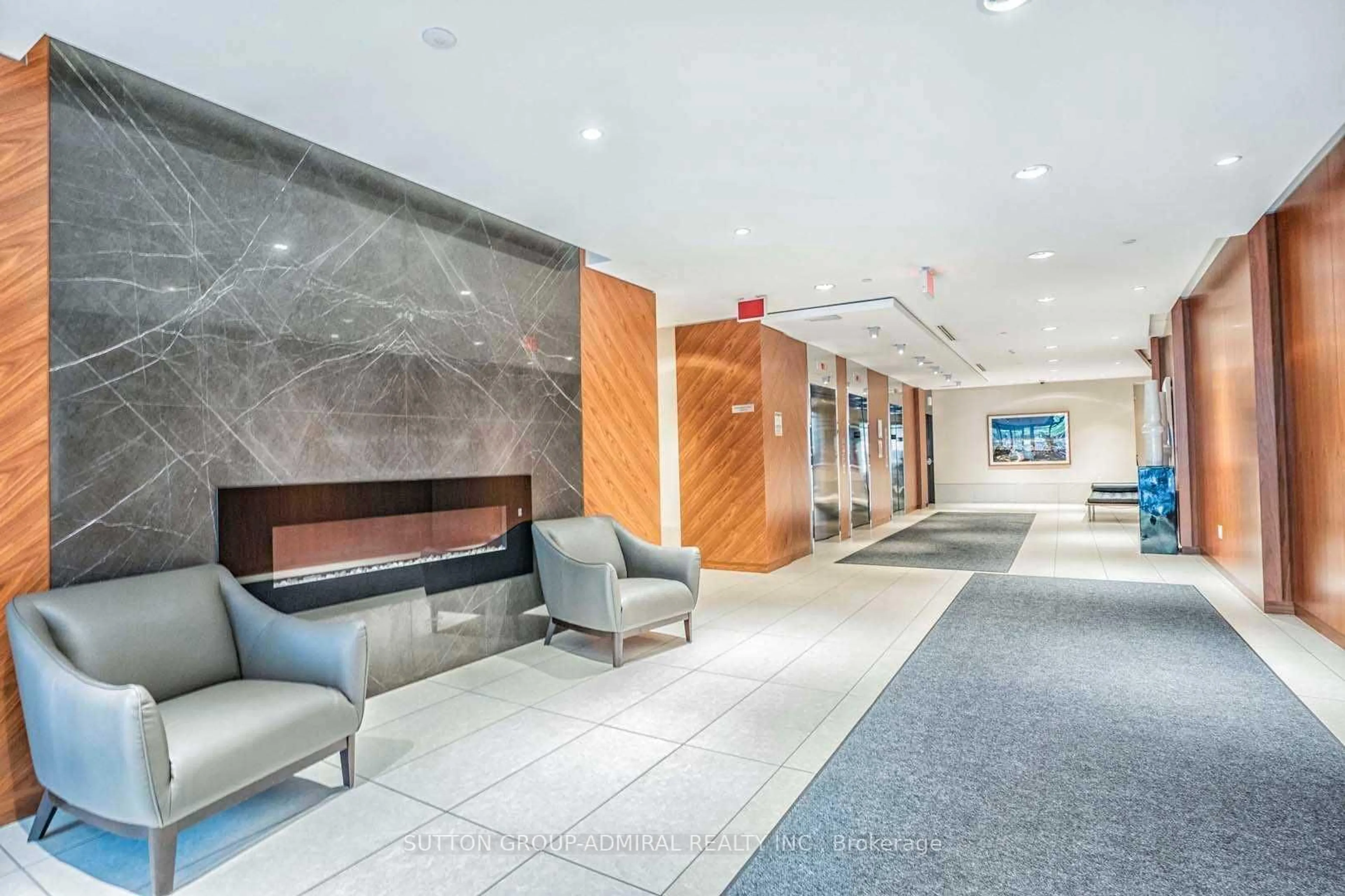 Lobby for 9 Valhalla Inn Rd #1611, Toronto Ontario M9B 0B2