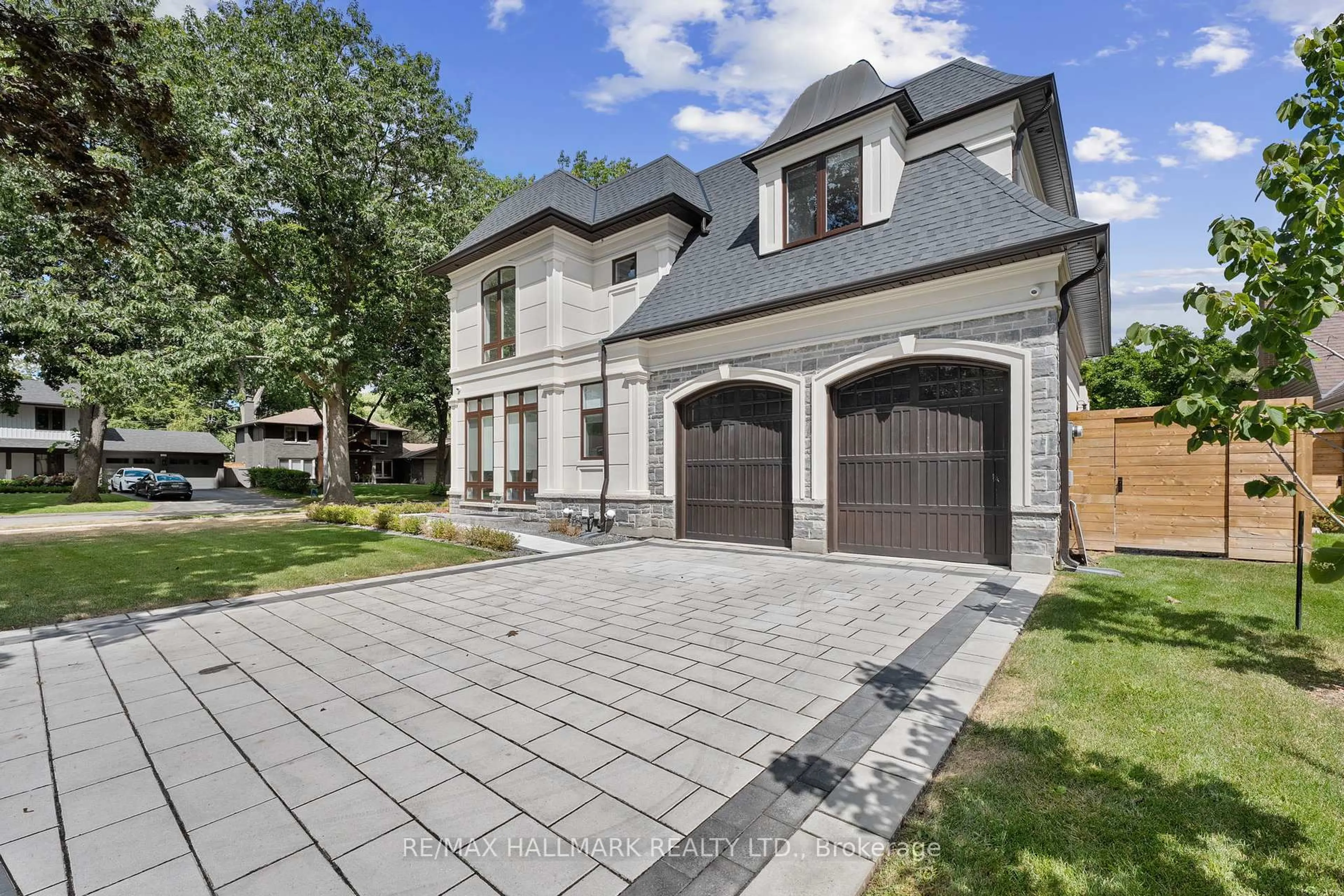 Home with brick exterior material, street for 1161 MIRADA Pl, Mississauga Ontario L5H 3B6