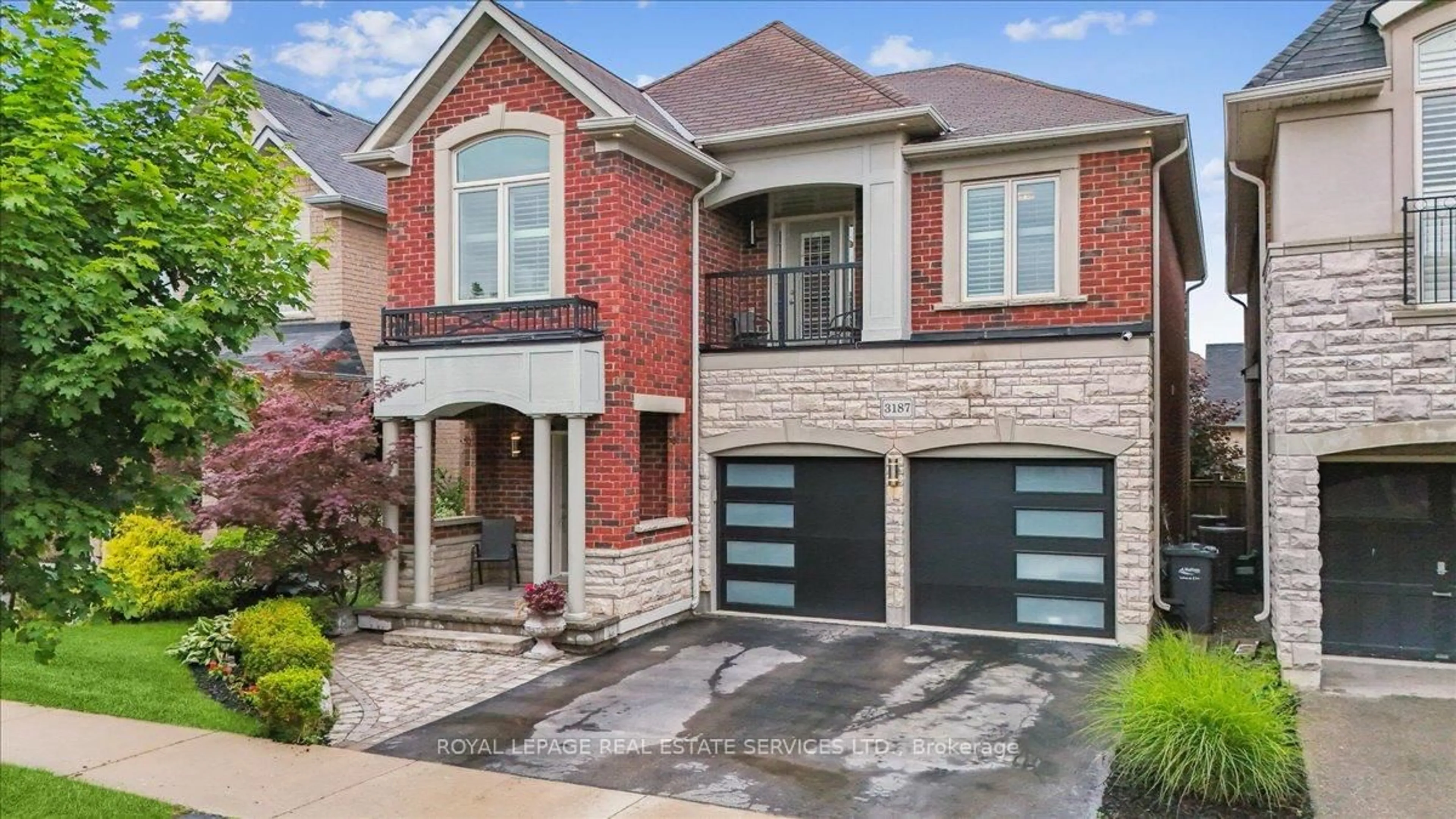 Home with brick exterior material, street for 3187 Cotter Rd, Burlington Ontario L7M 0N3