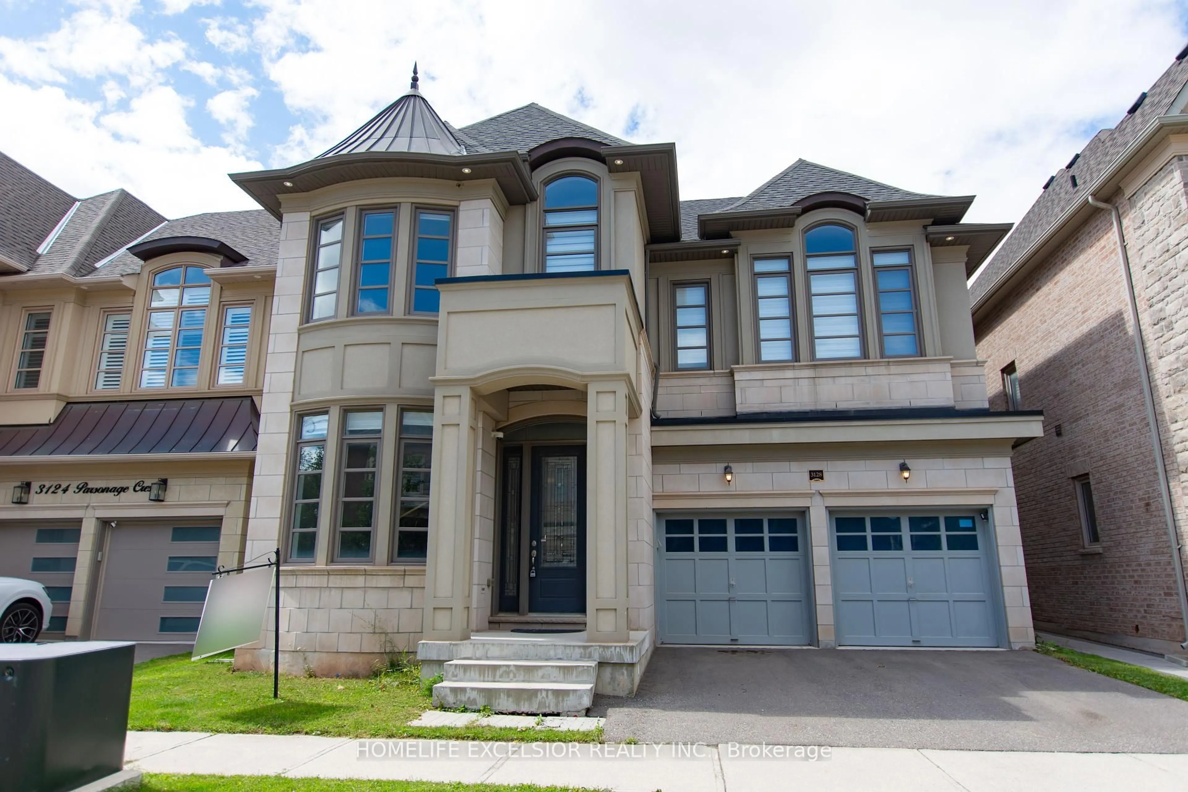 Home with brick exterior material, street for 3128 Parsonage Cres, Oakville Ontario L6H 0T9