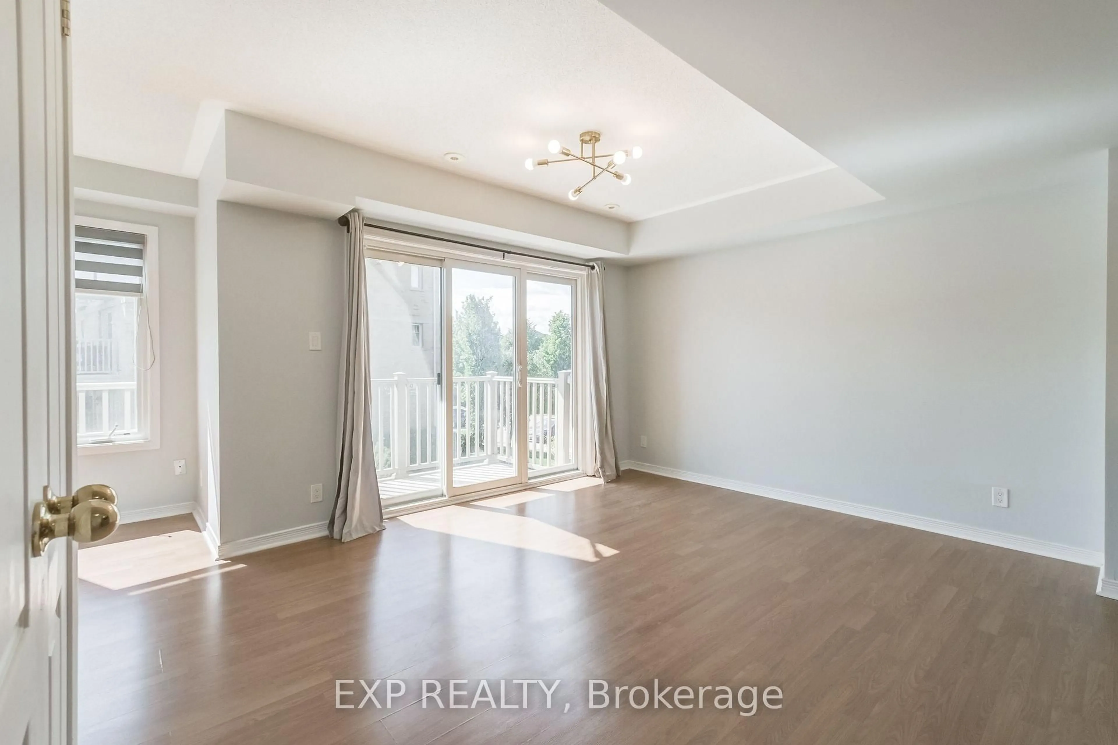 A pic of a room for 3250 Bentley Dr #60, Mississauga Ontario L5M 0P7
