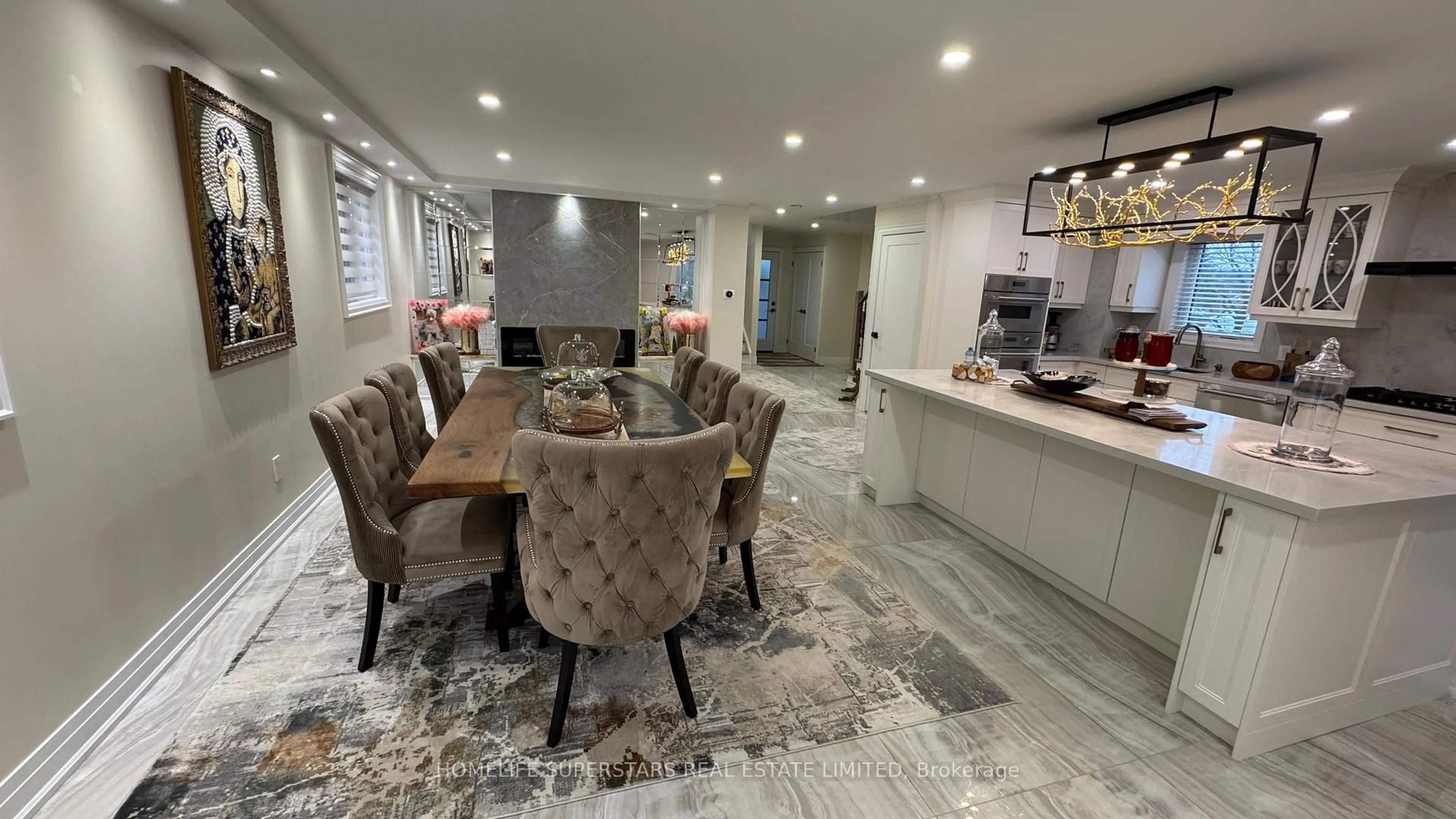 Dining room, ceramic/tile floor for 159 Richvale Dr, Brampton Ontario L6Z 4P6