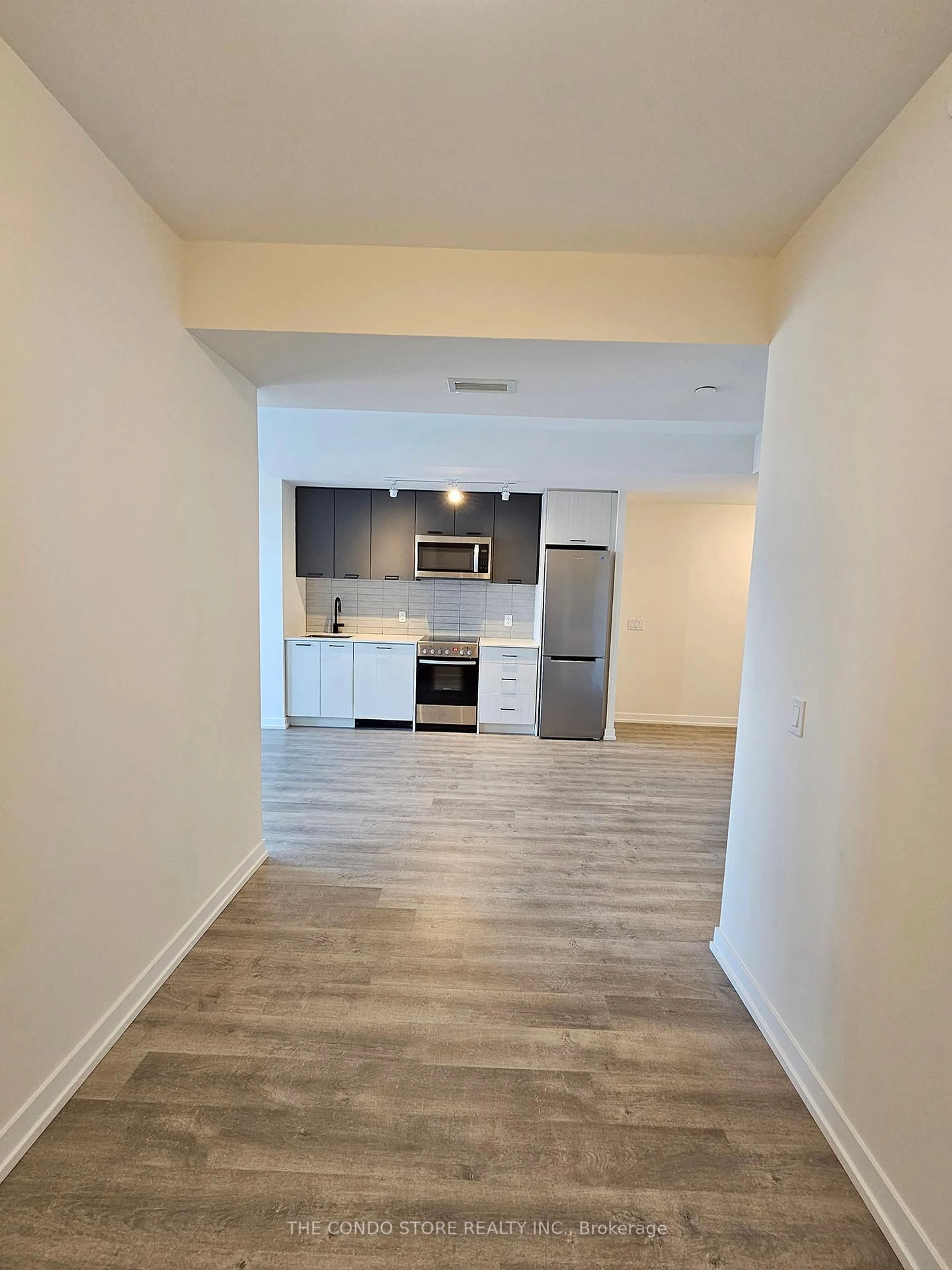 A pic of a room for 2300 St Clair Ave #427, Toronto Ontario M6N 0B3