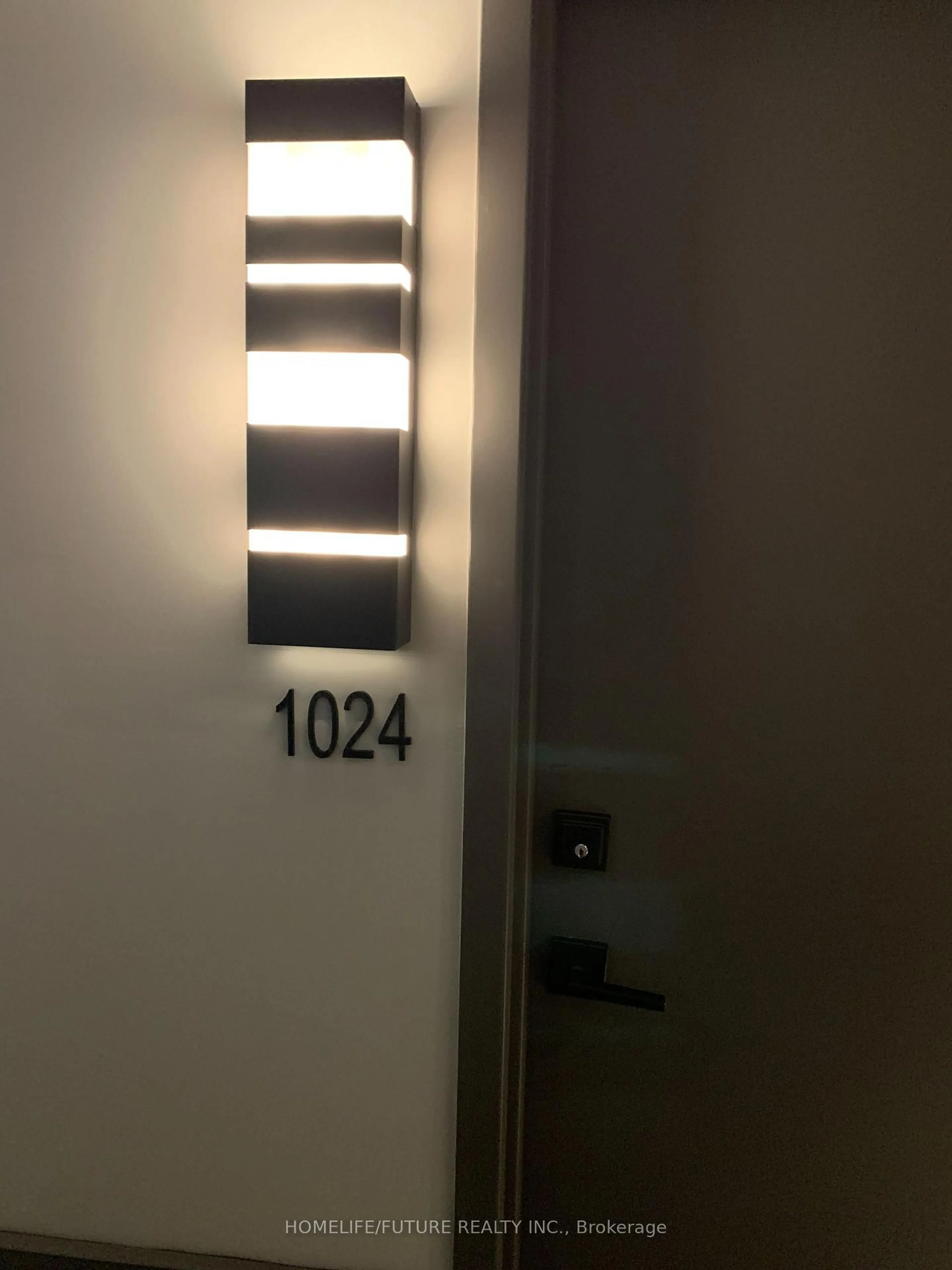 Unknown for 2485 Taunton Rd #1024, Oakville Ontario L6H 3R8