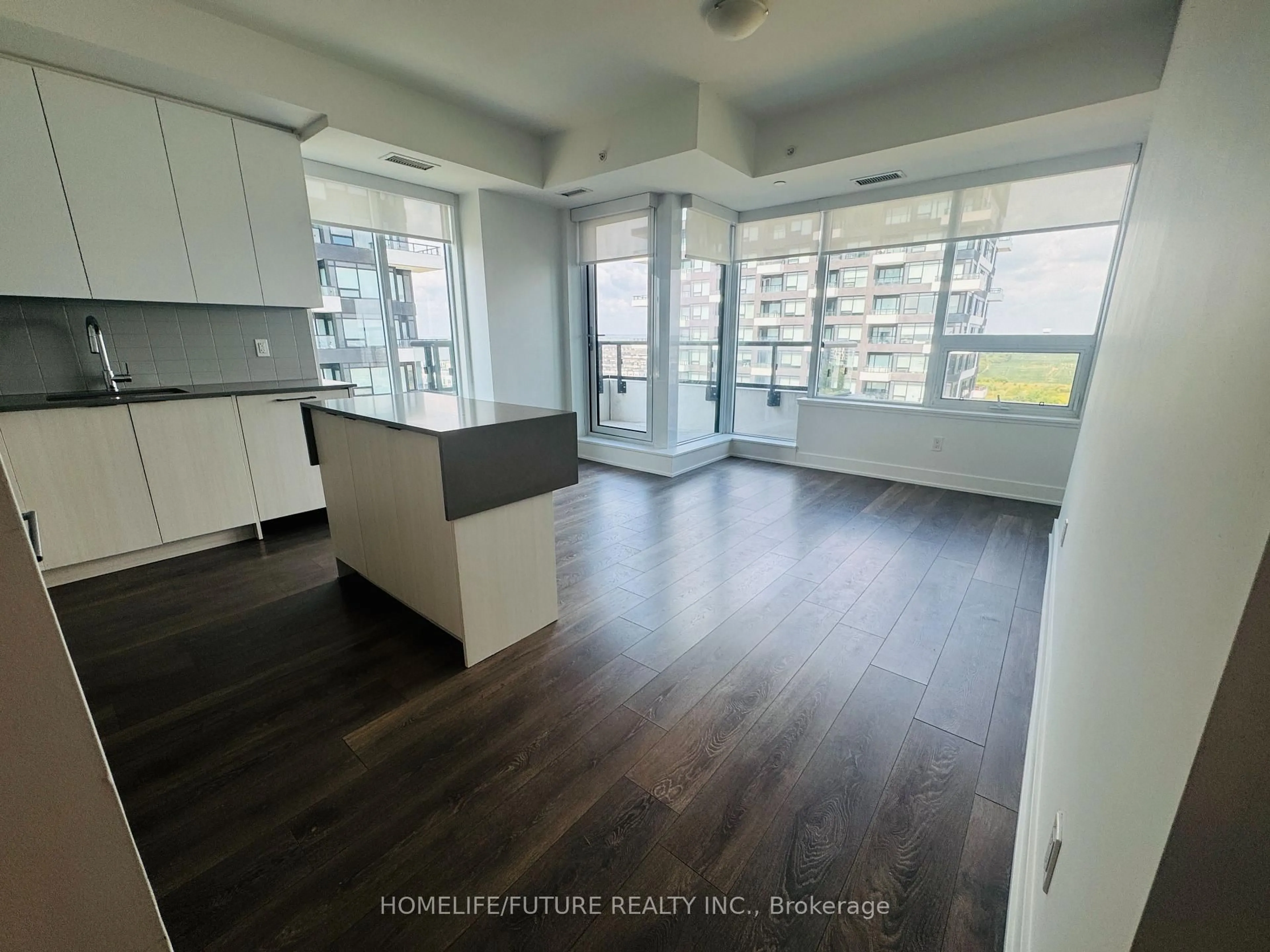 A pic of a room for 2485 Taunton Rd #1024, Oakville Ontario L6H 3R8