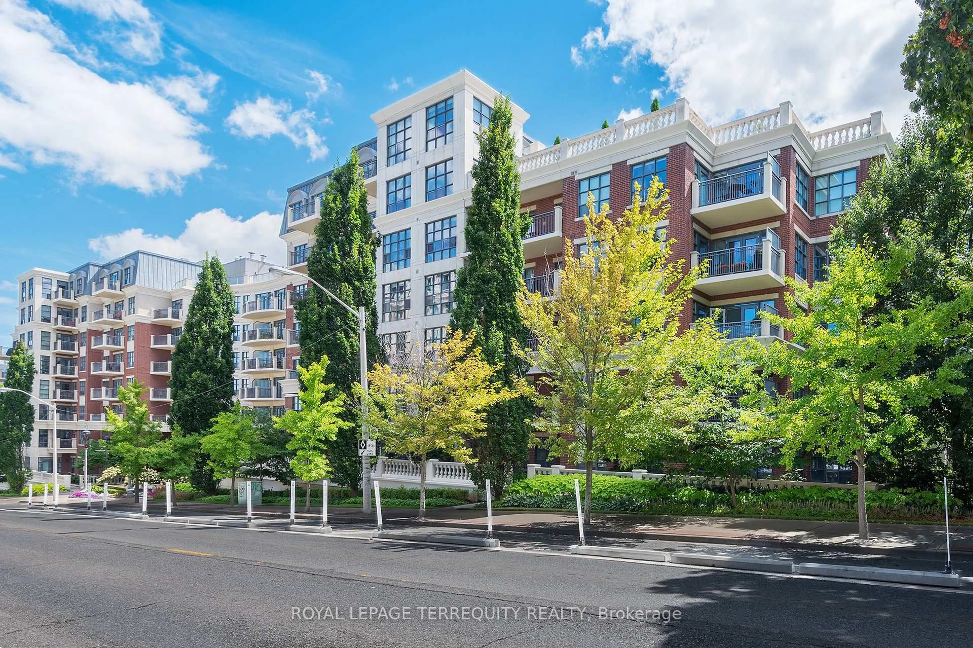 A pic from outside/outdoor area/front of a property/back of a property/a pic from drone, street for 2855 Bloor St #414, Toronto Ontario M8X 3A1
