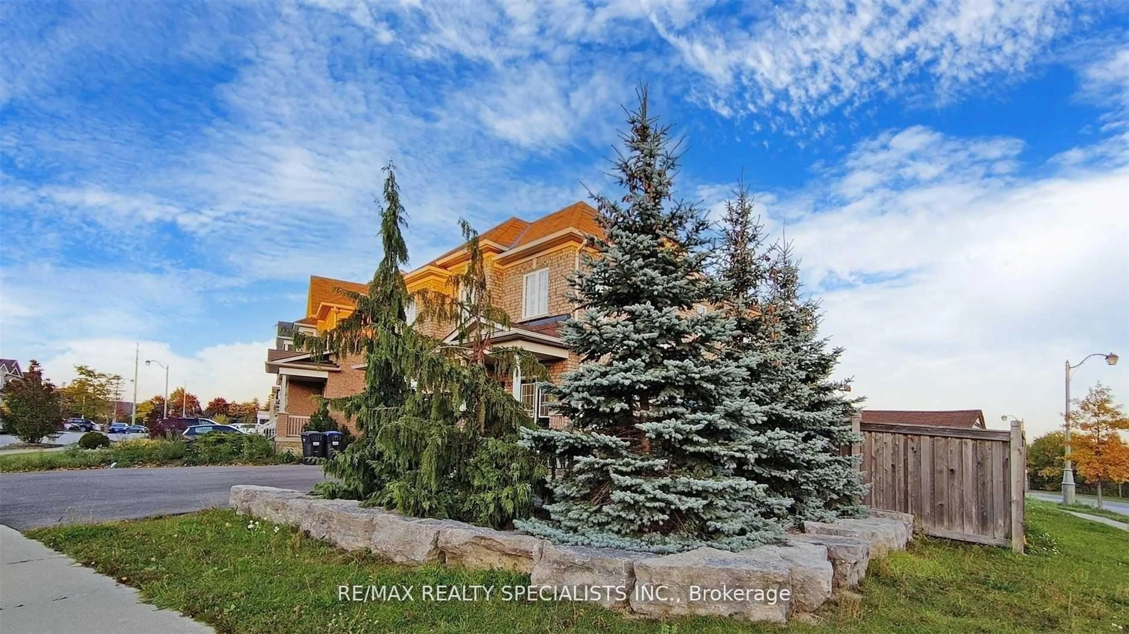 Unknown for 92 Kettlewell Cres, Brampton Ontario L6R 0T1