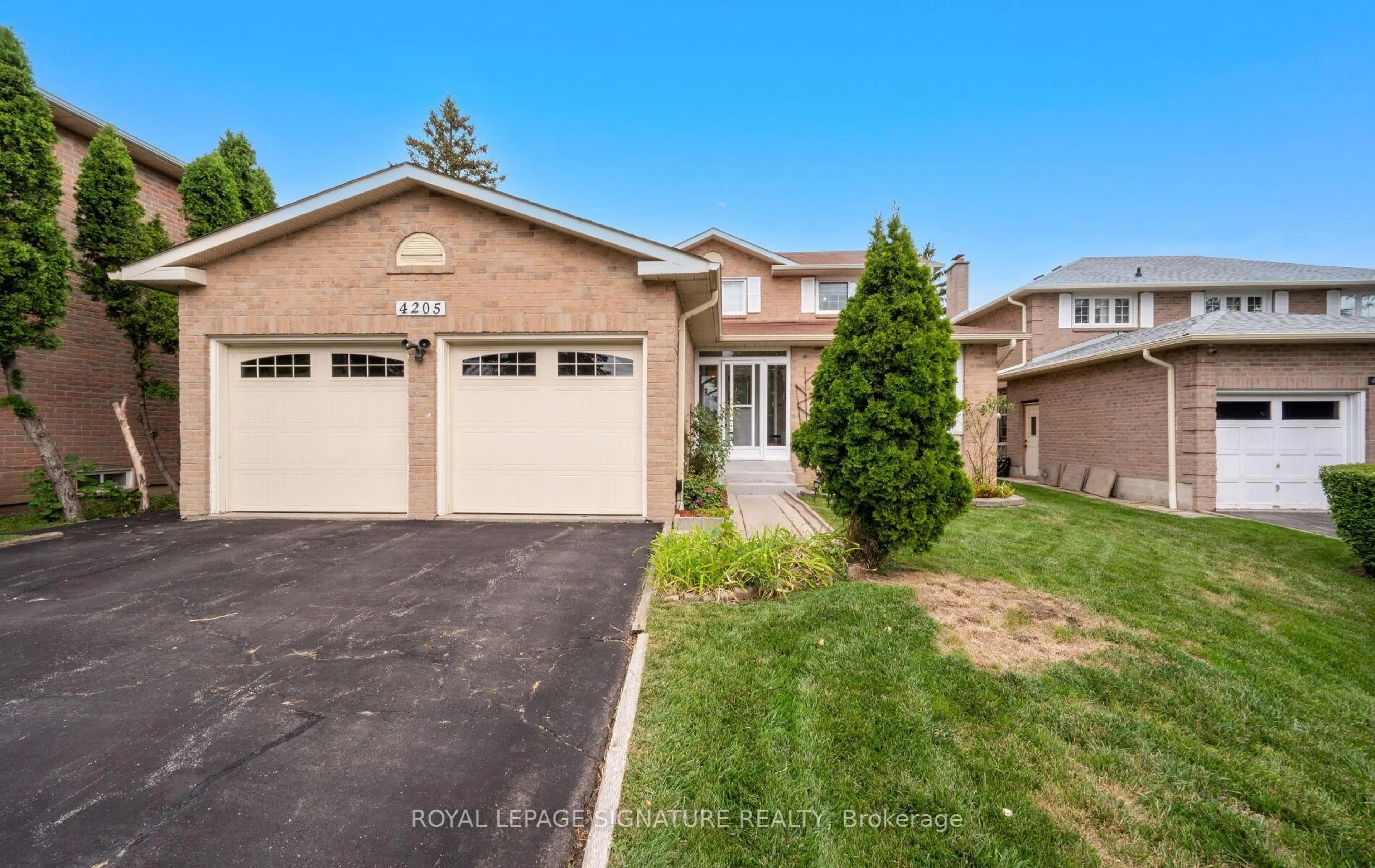Unknown for 4205 Sawmill Valley Dr, Mississauga Ontario L5L 3H1