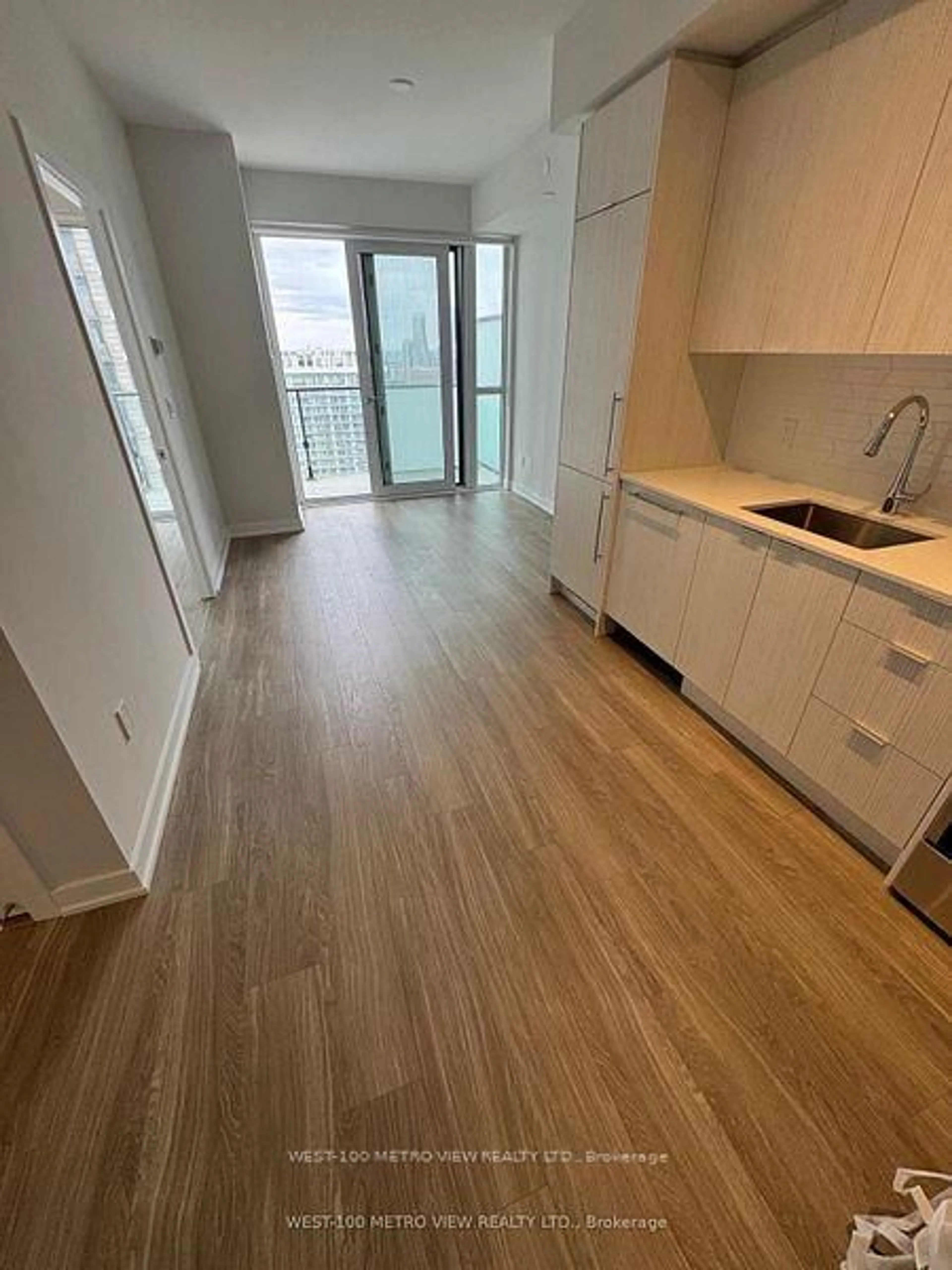 A pic of a room for 430 Square One Dr #2402, Mississauga Ontario L5B 0L6
