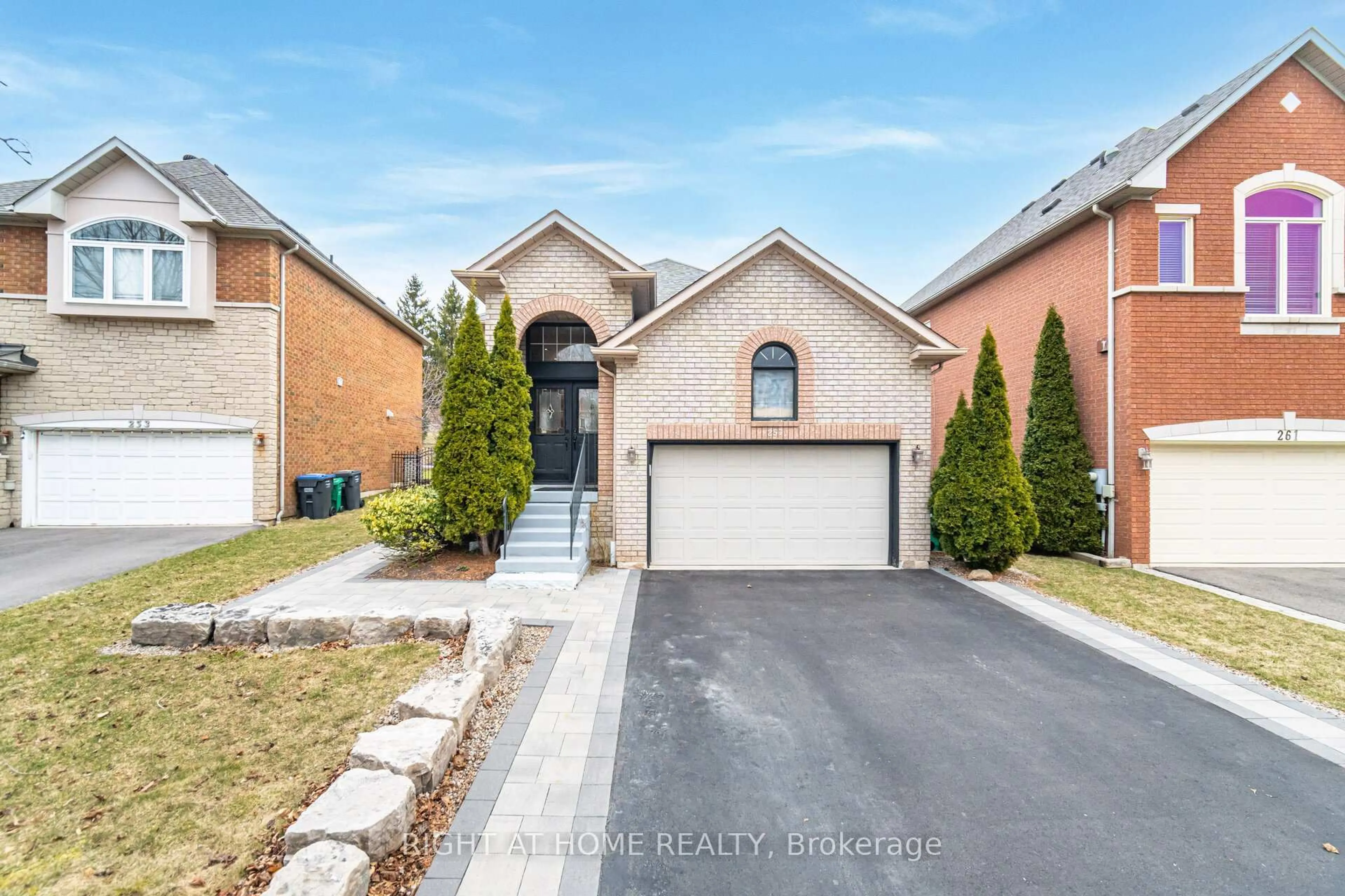 Home with brick exterior material, street for 257 Anthony Ave, Mississauga Ontario L4Z 3V4