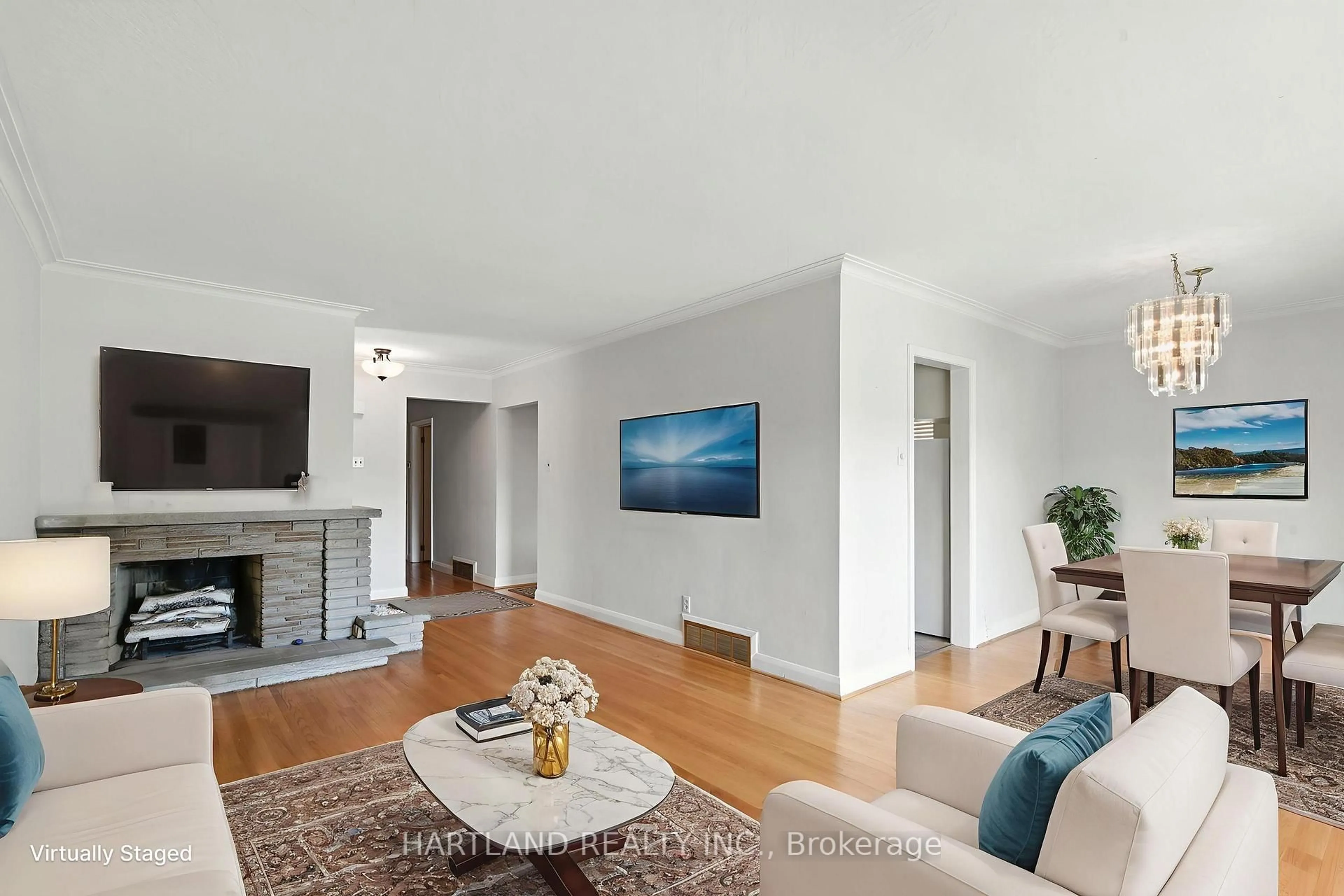 Living room with furniture, wood/laminate floor for 25 Rowse Cres, Toronto Ontario M6A 1R7