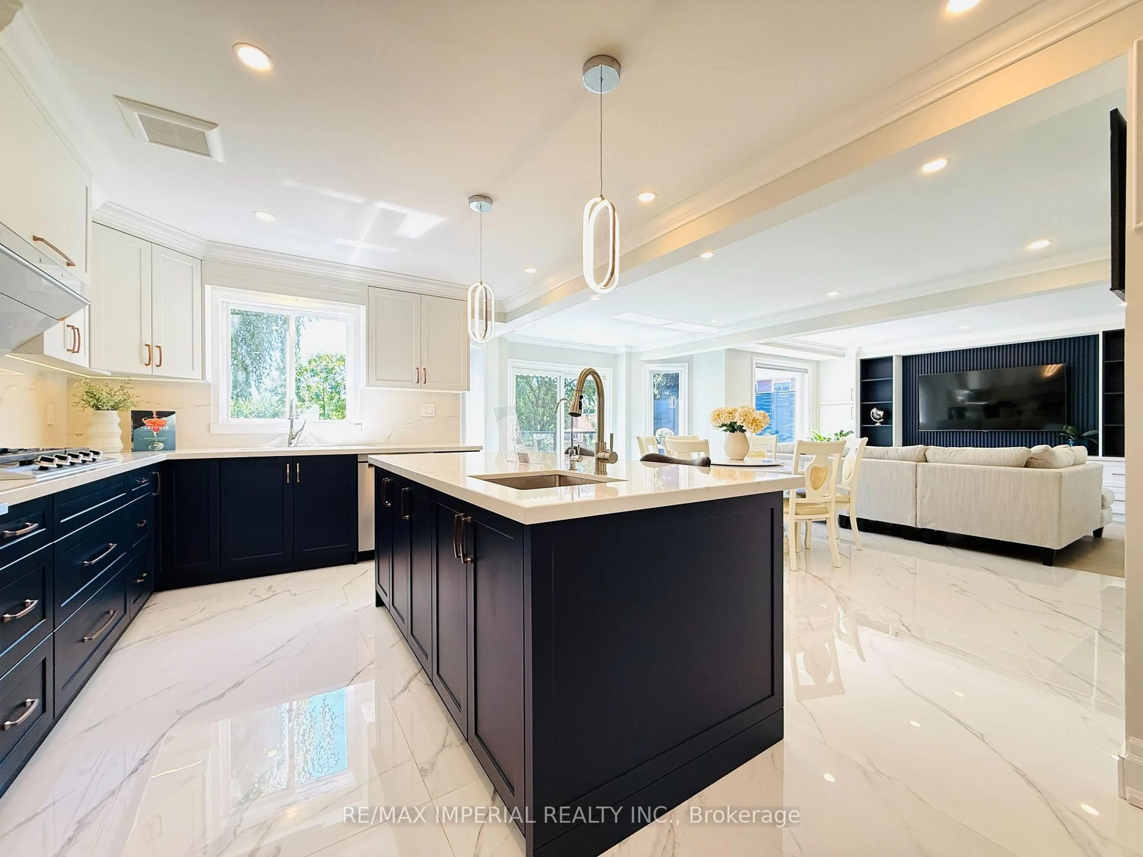 Contemporary kitchen, ceramic/tile floor for 2128 Mayflower Blvd, Oakville Ontario L6H 4E5
