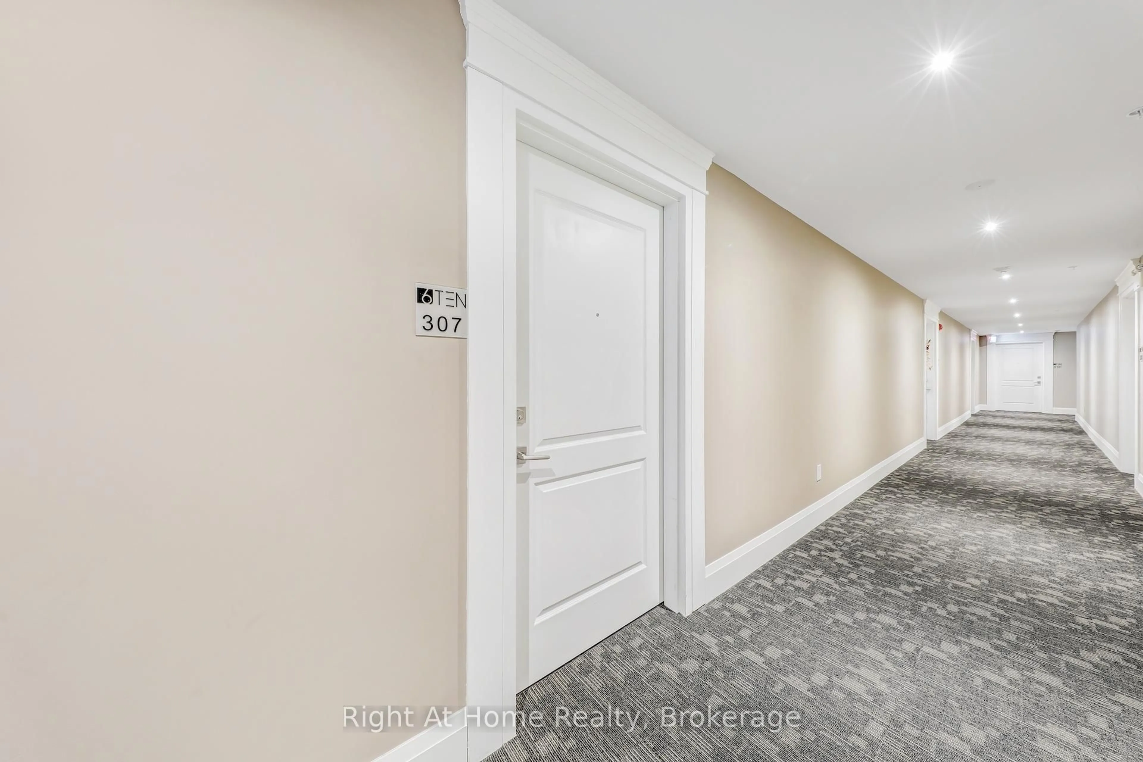 Unknown for 610 Farmstead Dr #307, Milton Ontario L9T 8X5