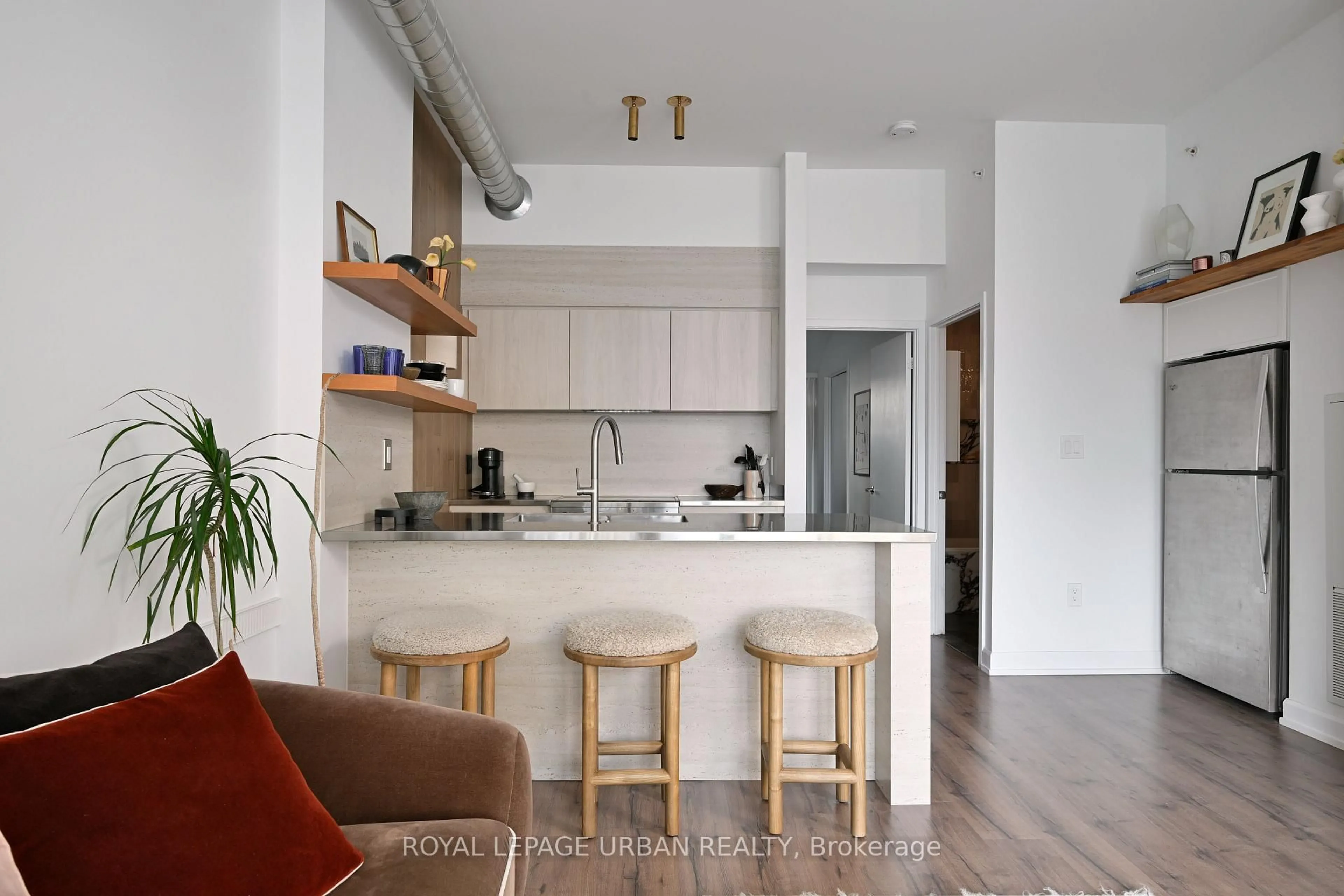 Open concept kitchen, unknown for 1410 Dupont St #420, Toronto Ontario M6H 2B1