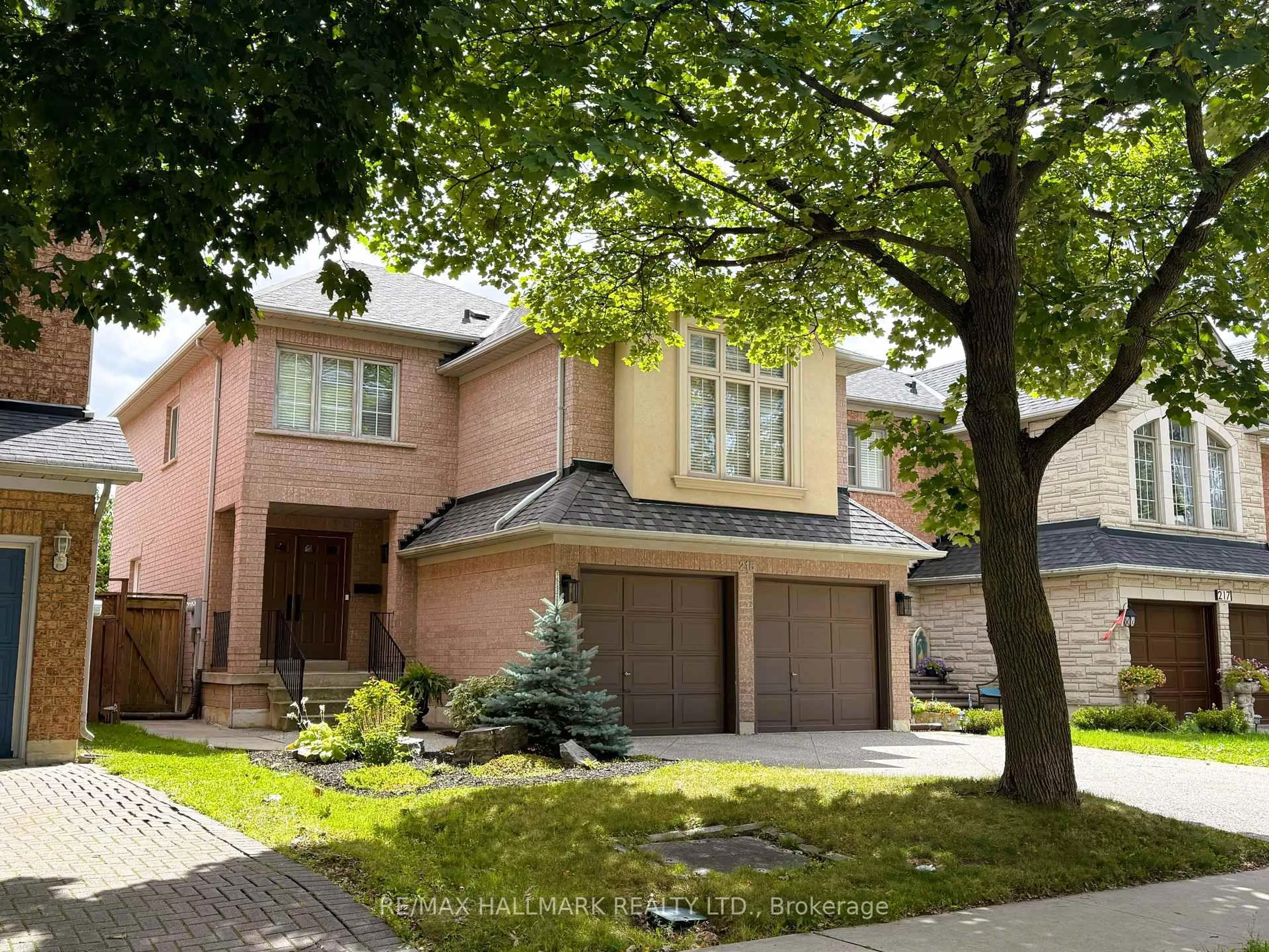 Home with brick exterior material, street for 215 Queenslea Ave, Toronto Ontario M9N 3X5