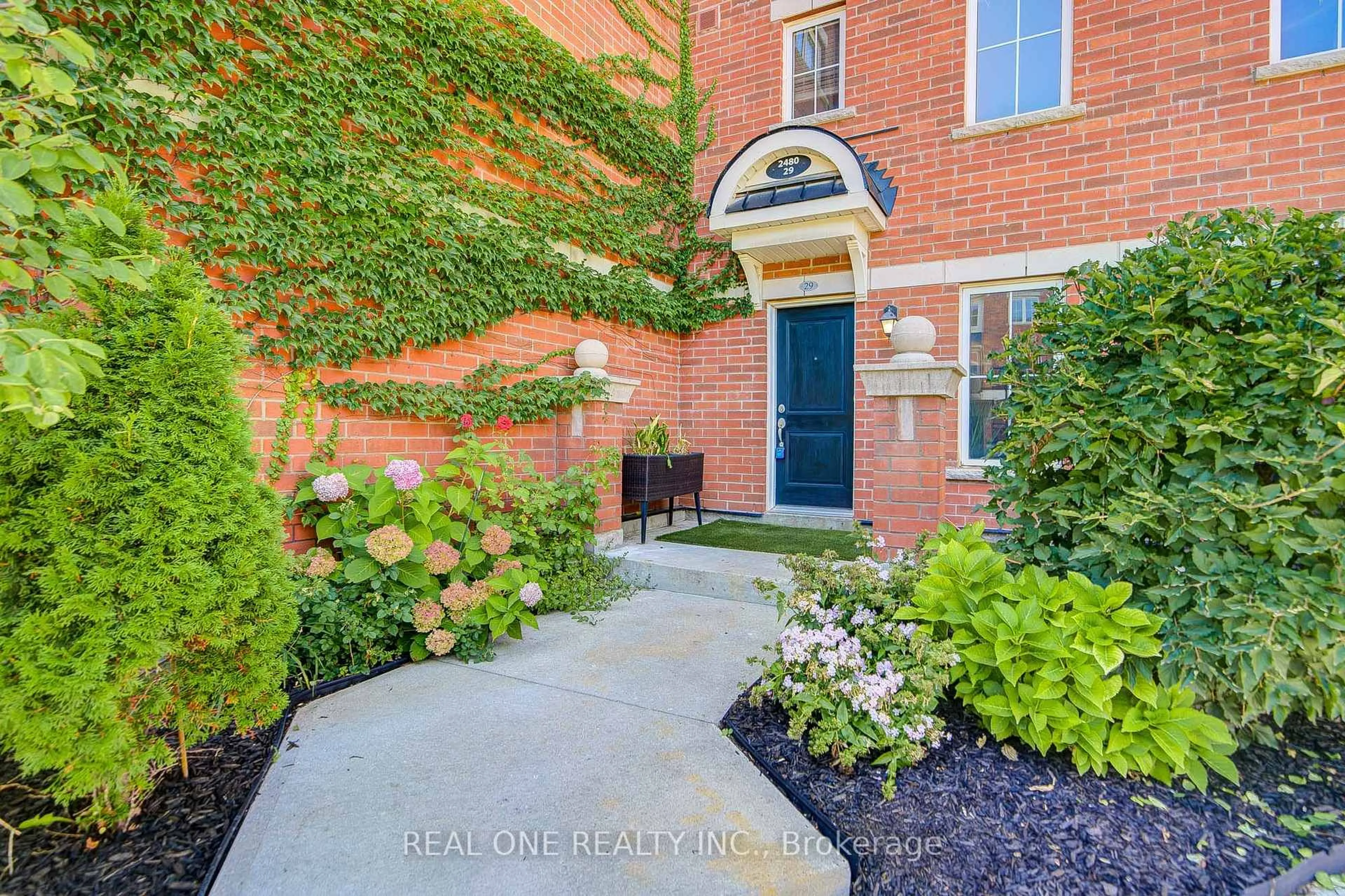 Unknown for 2480 Post Rd #29, Oakville Ontario L6H 0K1