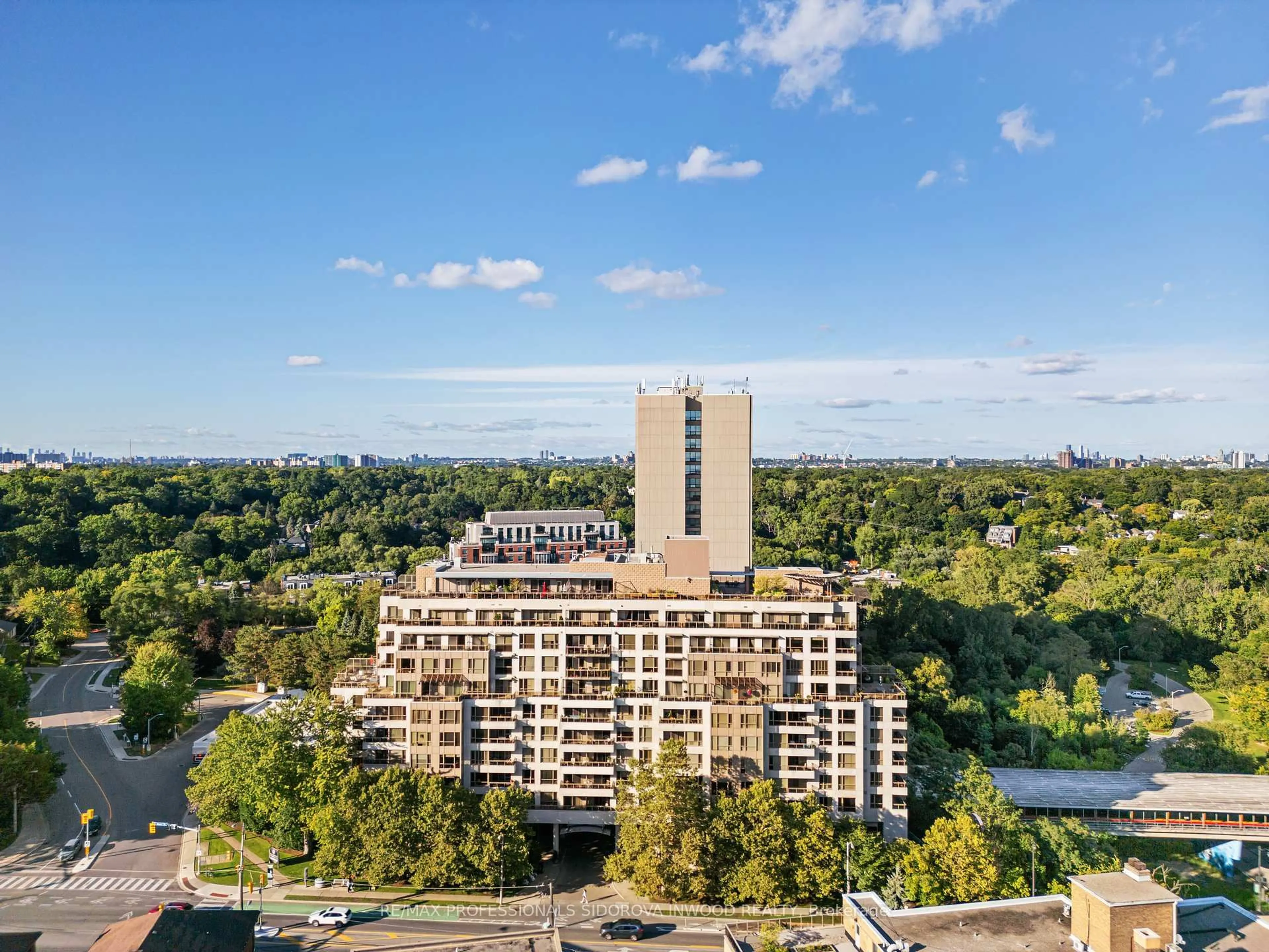 A pic from outside/outdoor area/front of a property/back of a property/a pic from drone, city buildings view from balcony for 2662 Bloor St #507, Toronto Ontario M8X 2Z7