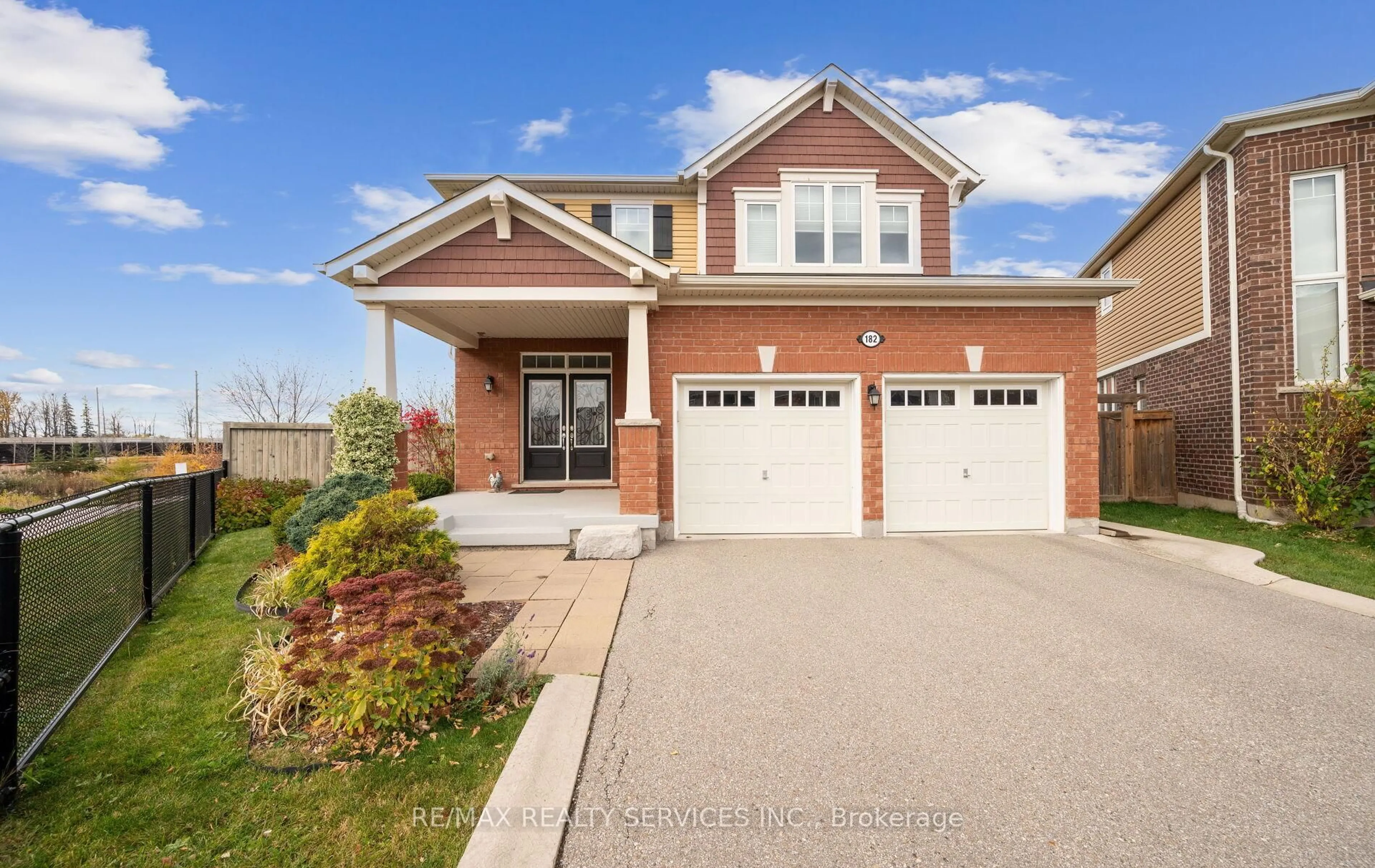 Home with brick exterior material, street for 182 Tysonville Circ, Brampton Ontario L7A 4B2