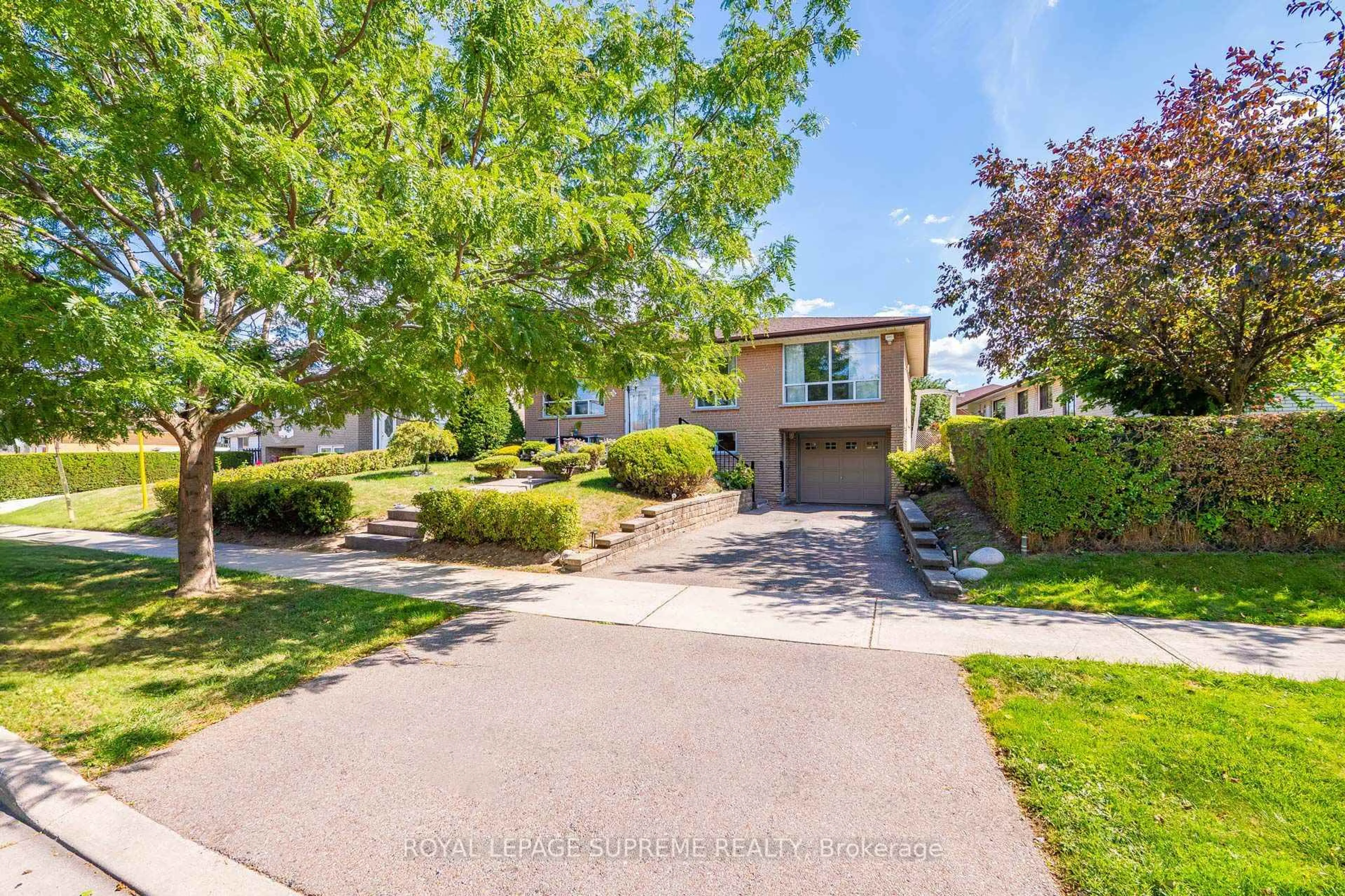 Unknown for 75 Windhill Cres, Toronto Ontario M9M 1Y2