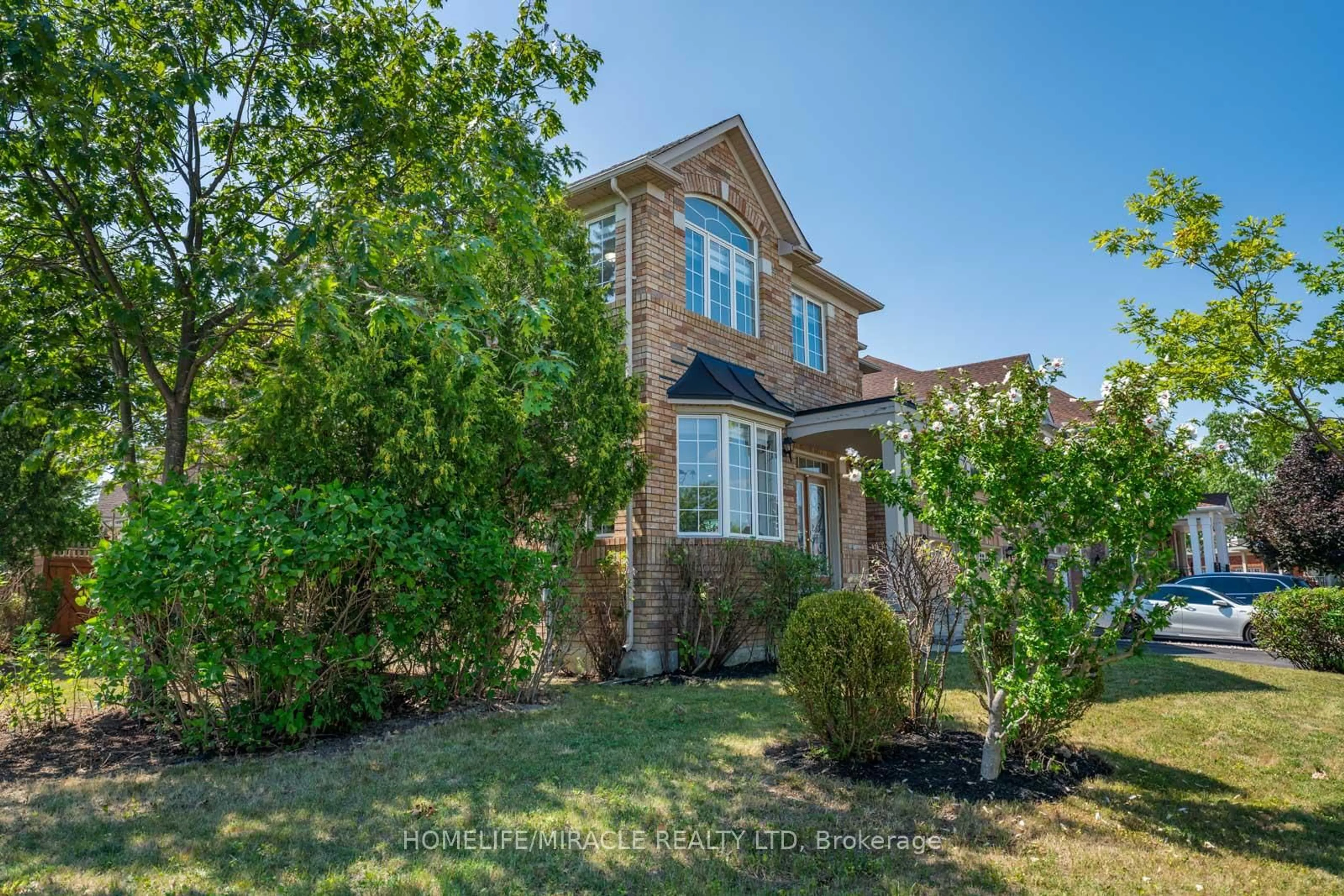 Home with brick exterior material, street for 1 Vision Way, Brampton Ontario L6P 1H7
