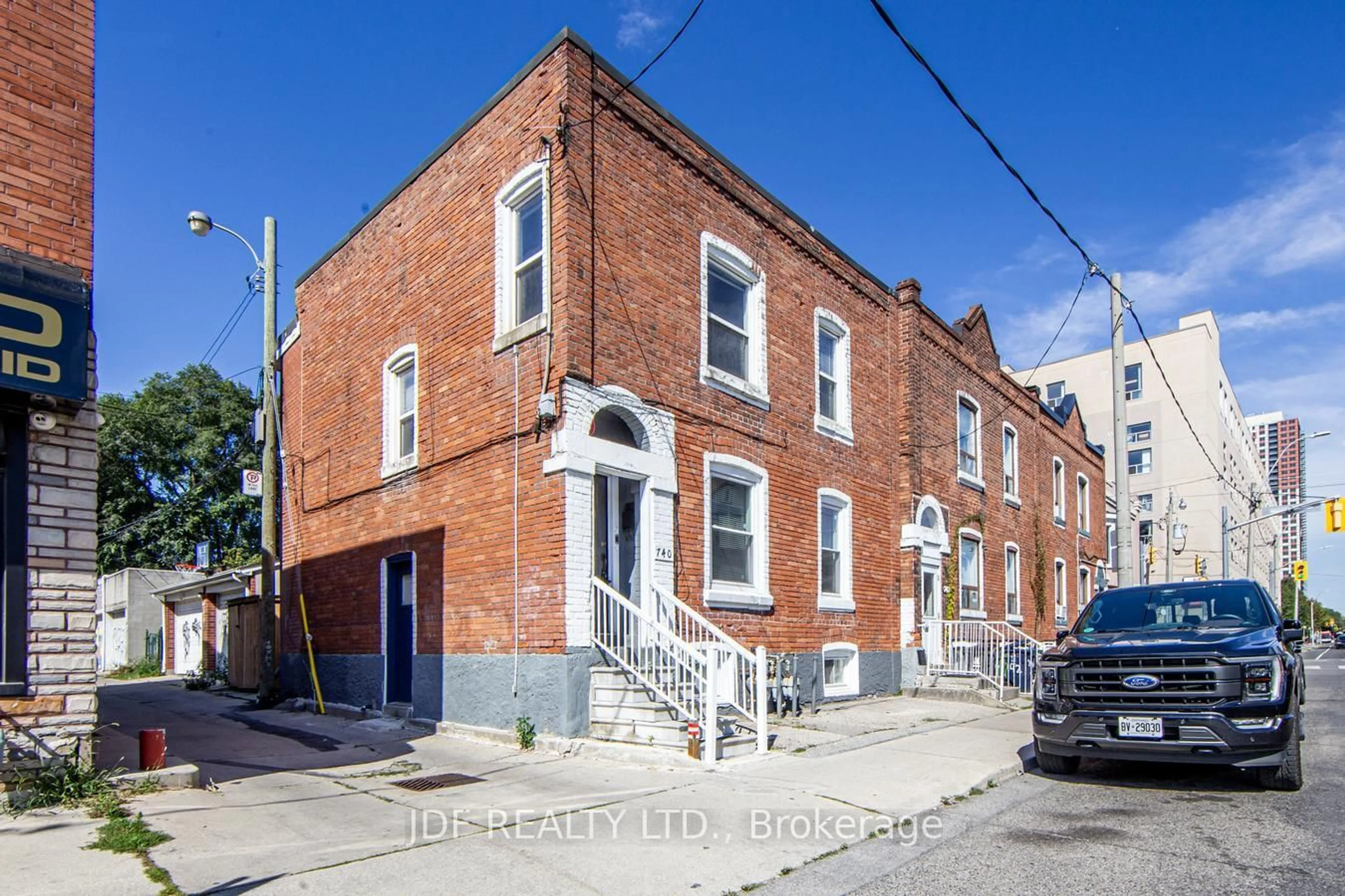 Home with brick exterior material, street for 740 Lansdowne Ave, Toronto Ontario M6H 3Y8