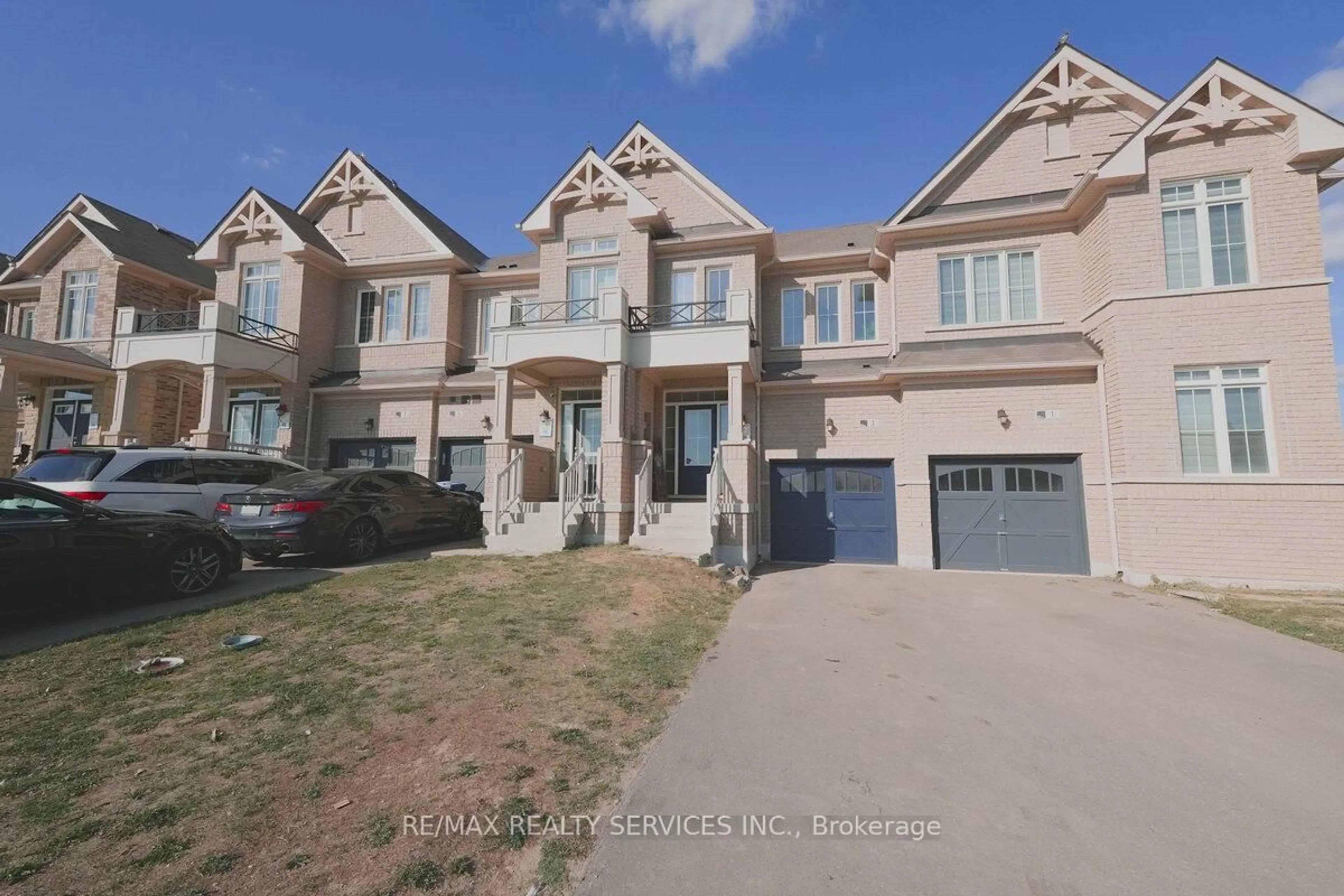 Home with brick exterior material, street for 3 Sparrowbrook St, Caledon Ontario L6V 4J2