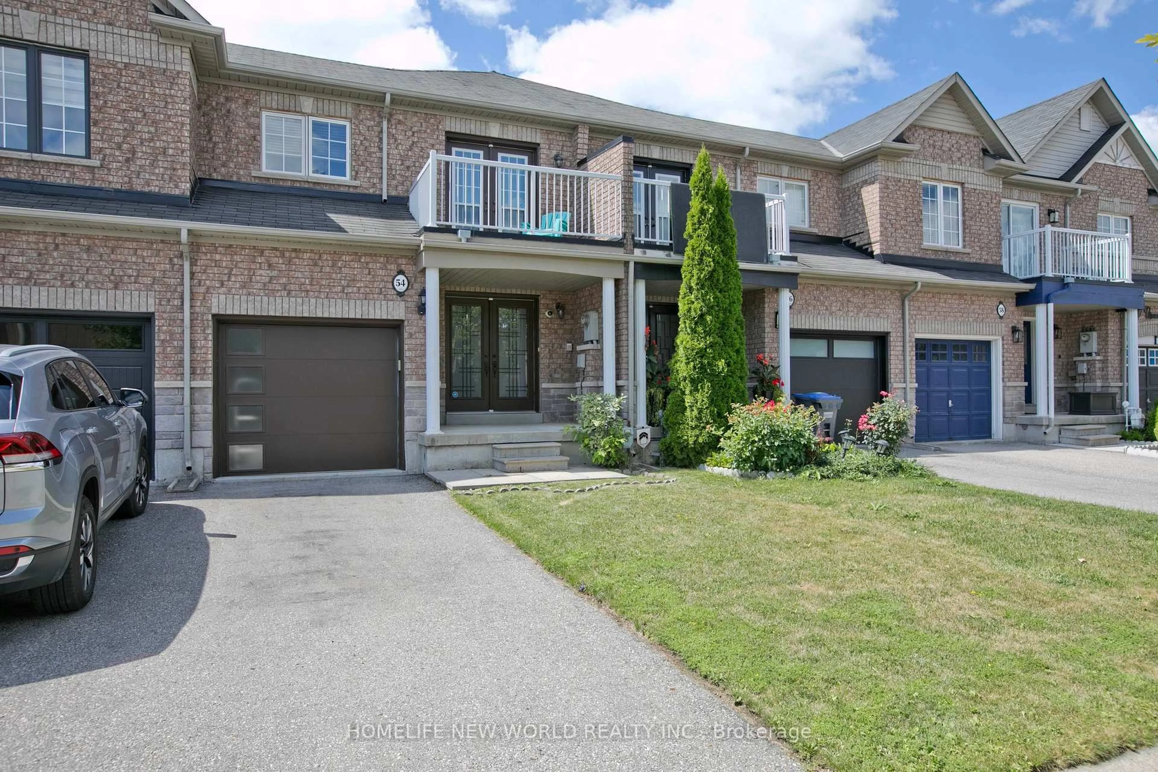 Home with brick exterior material, street for 54 Brussels Ave, Brampton Ontario L6Z 0A5