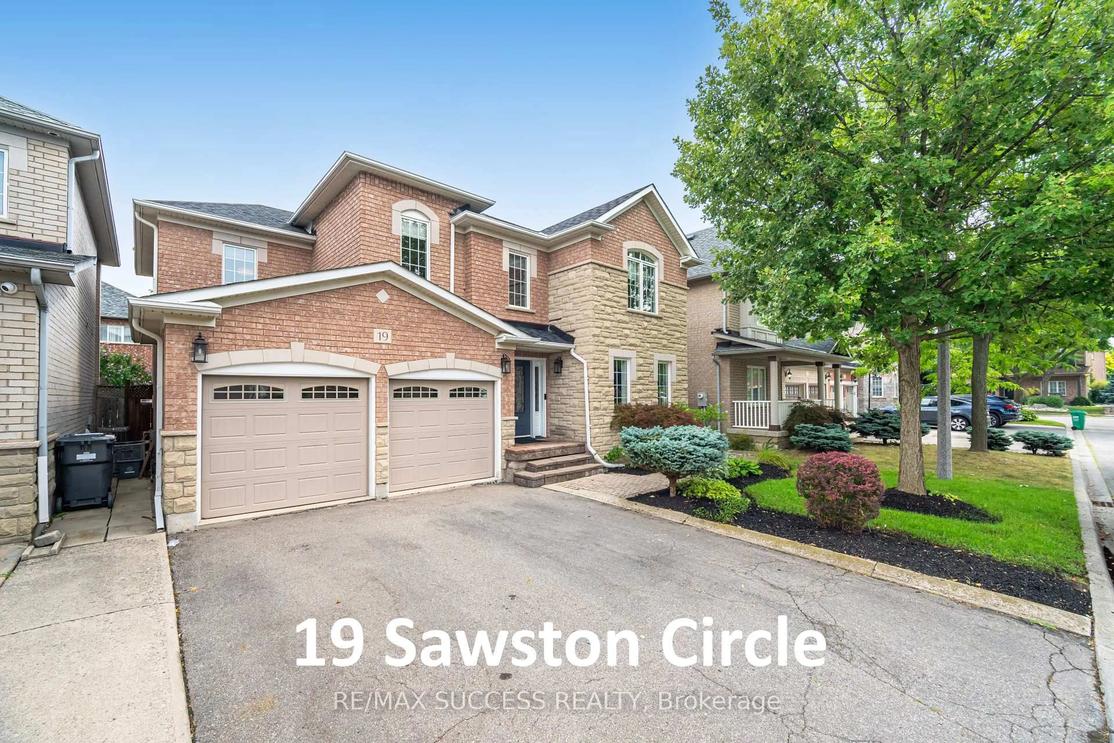 Home with brick exterior material, street for 19 Sawston Circ, Brampton Ontario L7A 2N7