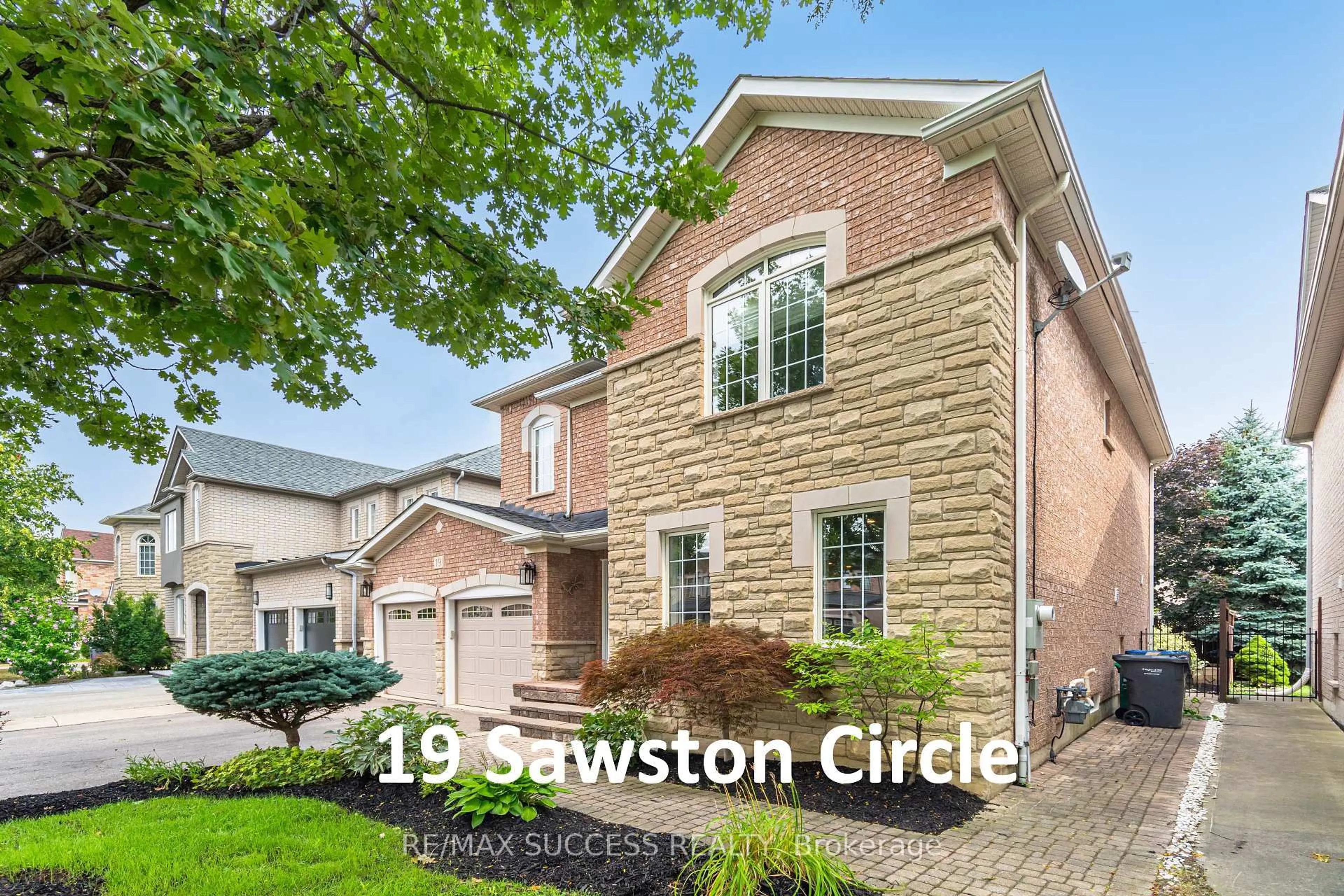 Home with brick exterior material, street for 19 Sawston Circ, Brampton Ontario L7A 2N7