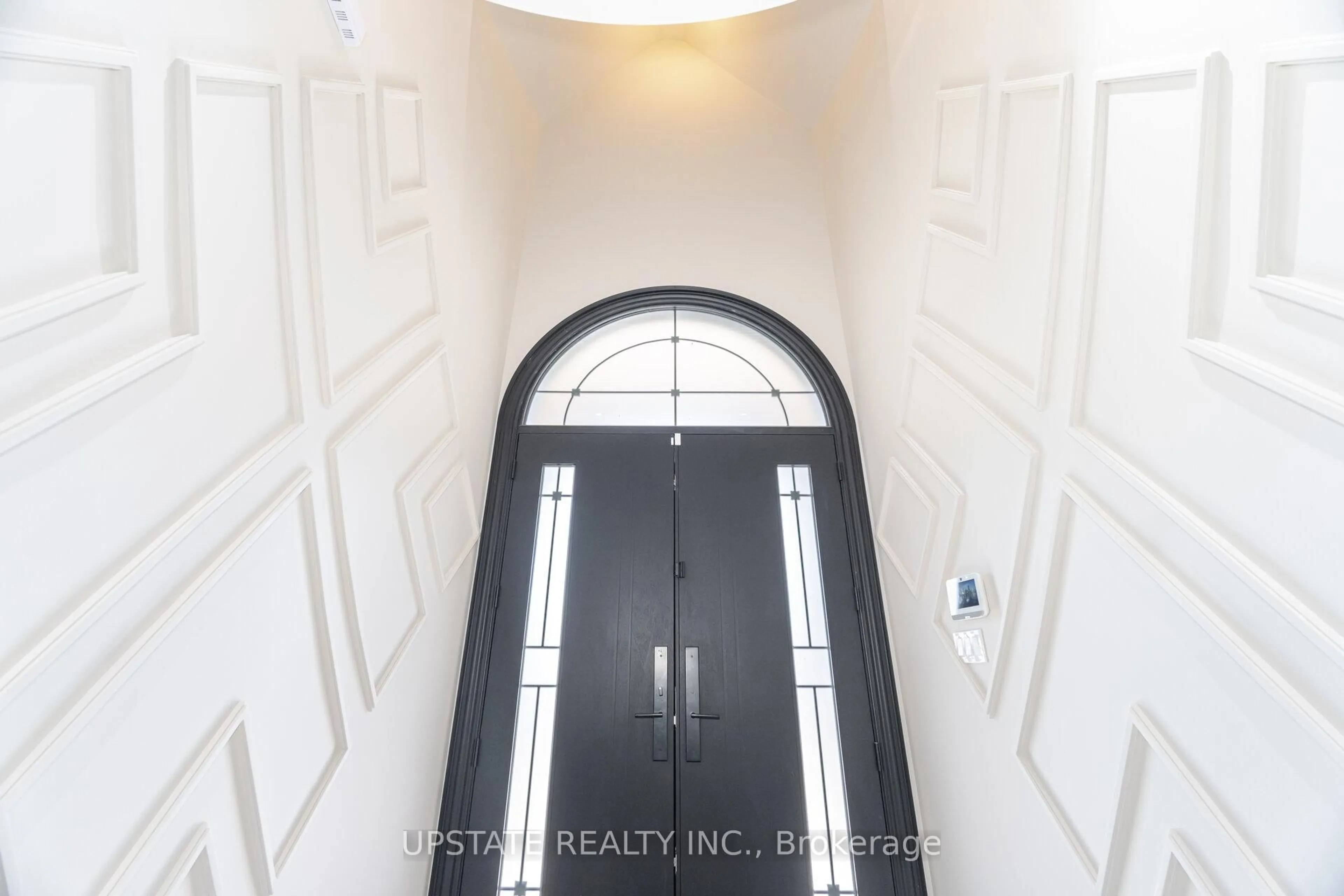 Indoor foyer for 57 Elbern Markell Dr, Brampton Ontario L6X 0W2