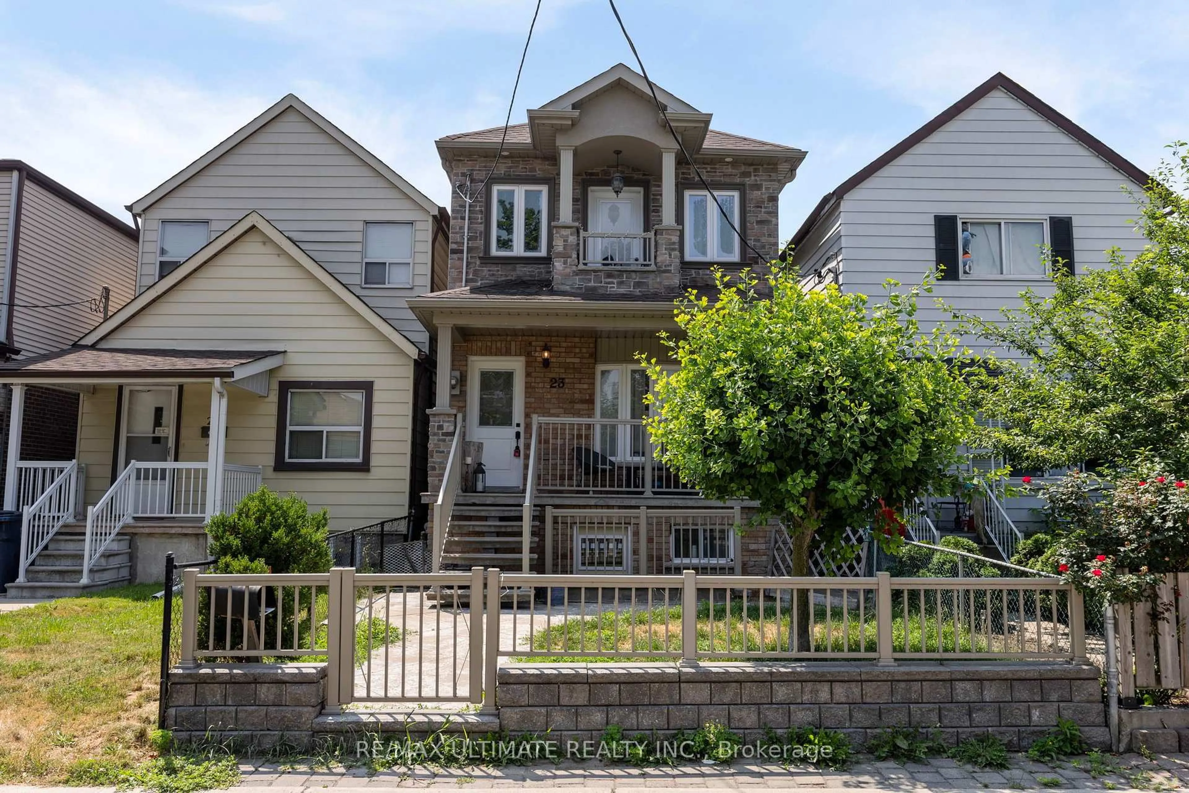 Unknown for 23 Seneca Ave, Toronto Ontario M5J 2A4