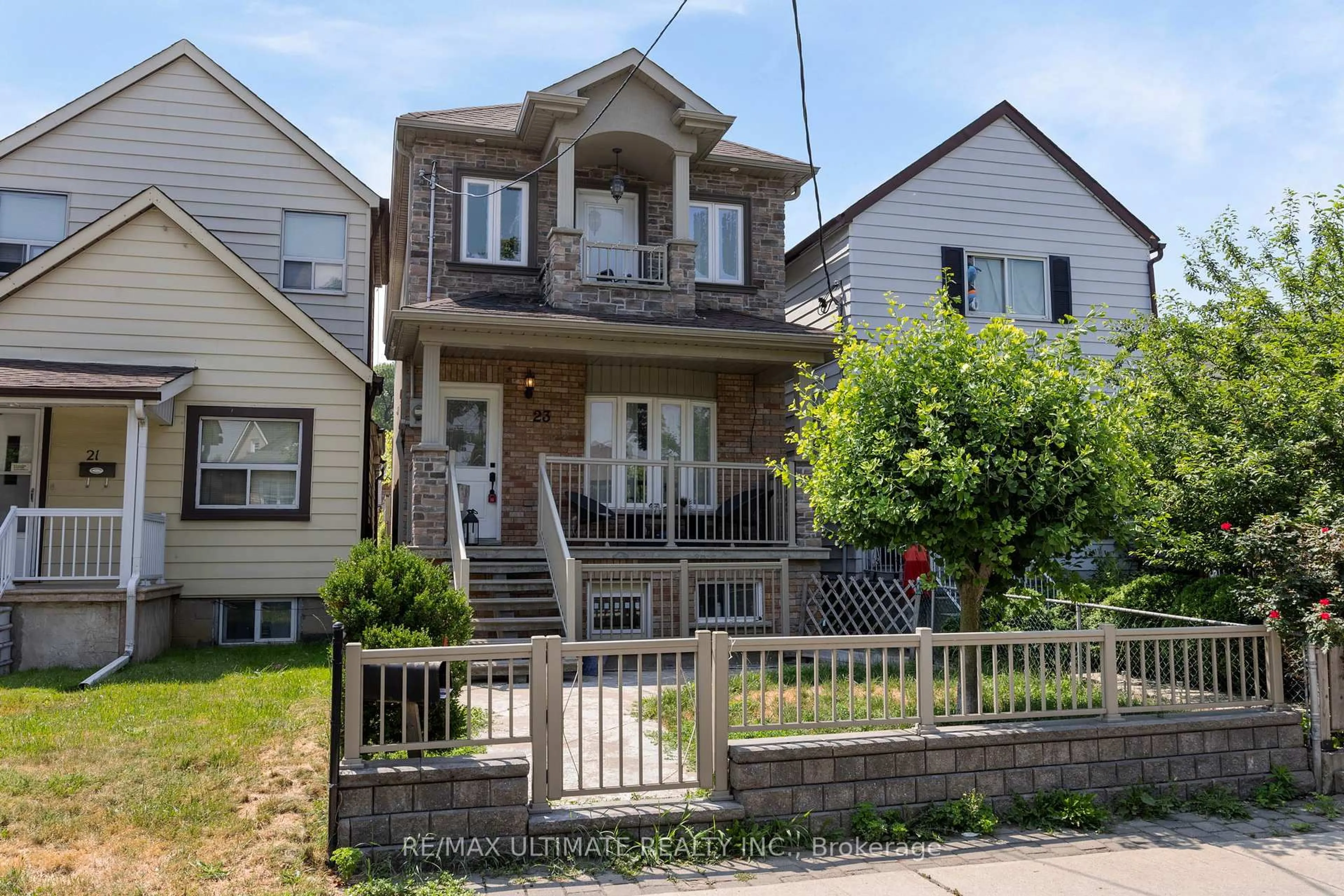 Unknown for 23 Seneca Ave, Toronto Ontario M5J 2A4